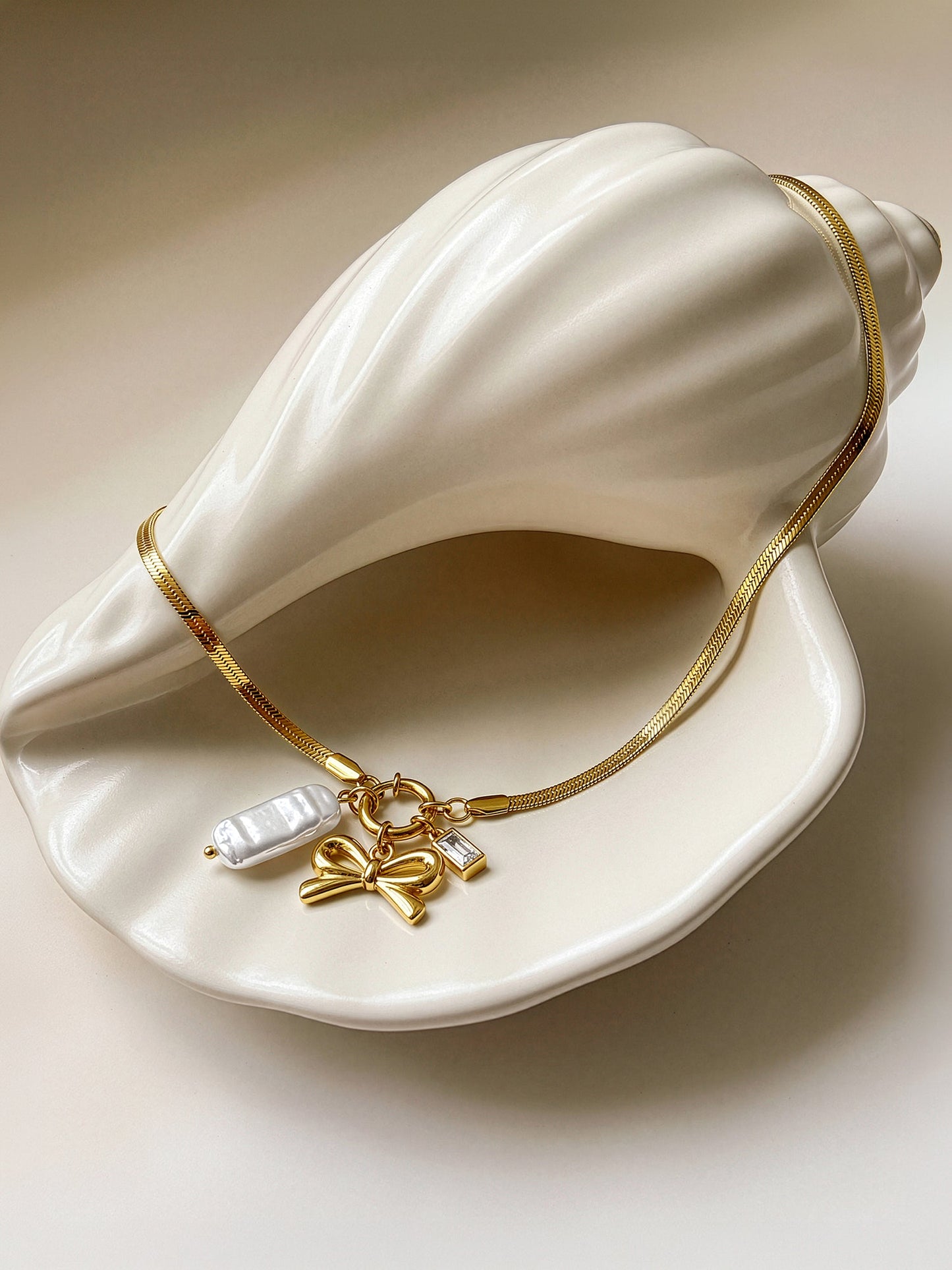 OnnMe by GIVA Lil Extra Pearl Gold Plated Necklace