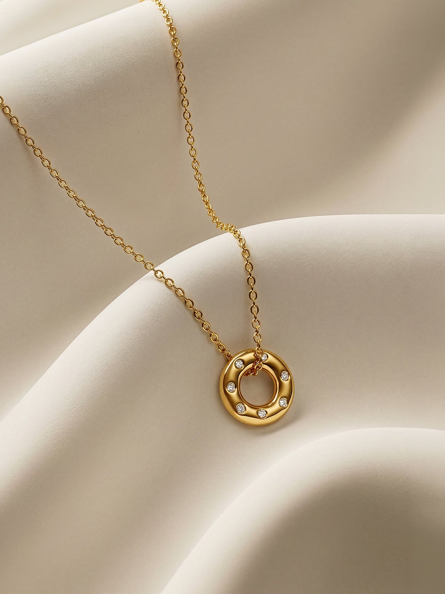 OnnMe by GIVA Orbit Gold Plated Pendant with Link Chain