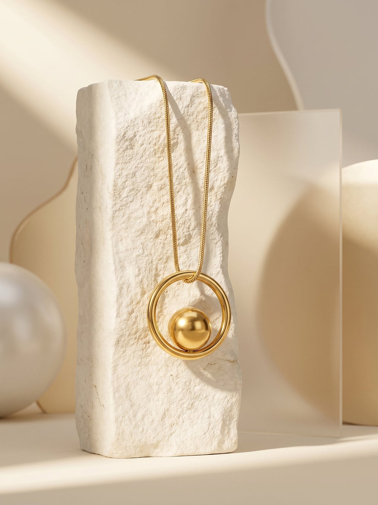 OnnMe by GIVA Orbit Energy Gold Plated Pendant with Link Chain
