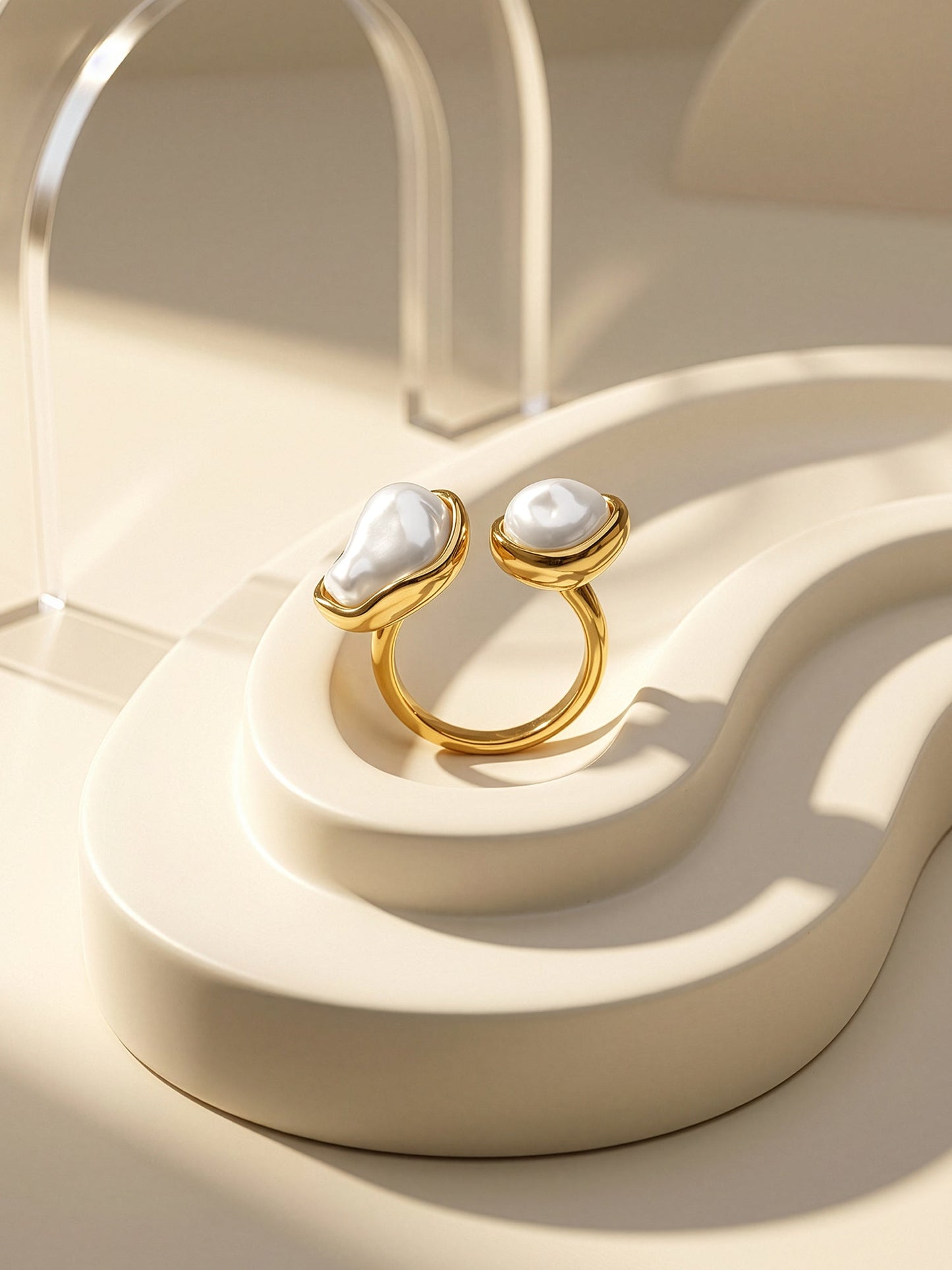 OnnMe by GIVA Melt Mood Gold Plated Ring (Size 17)