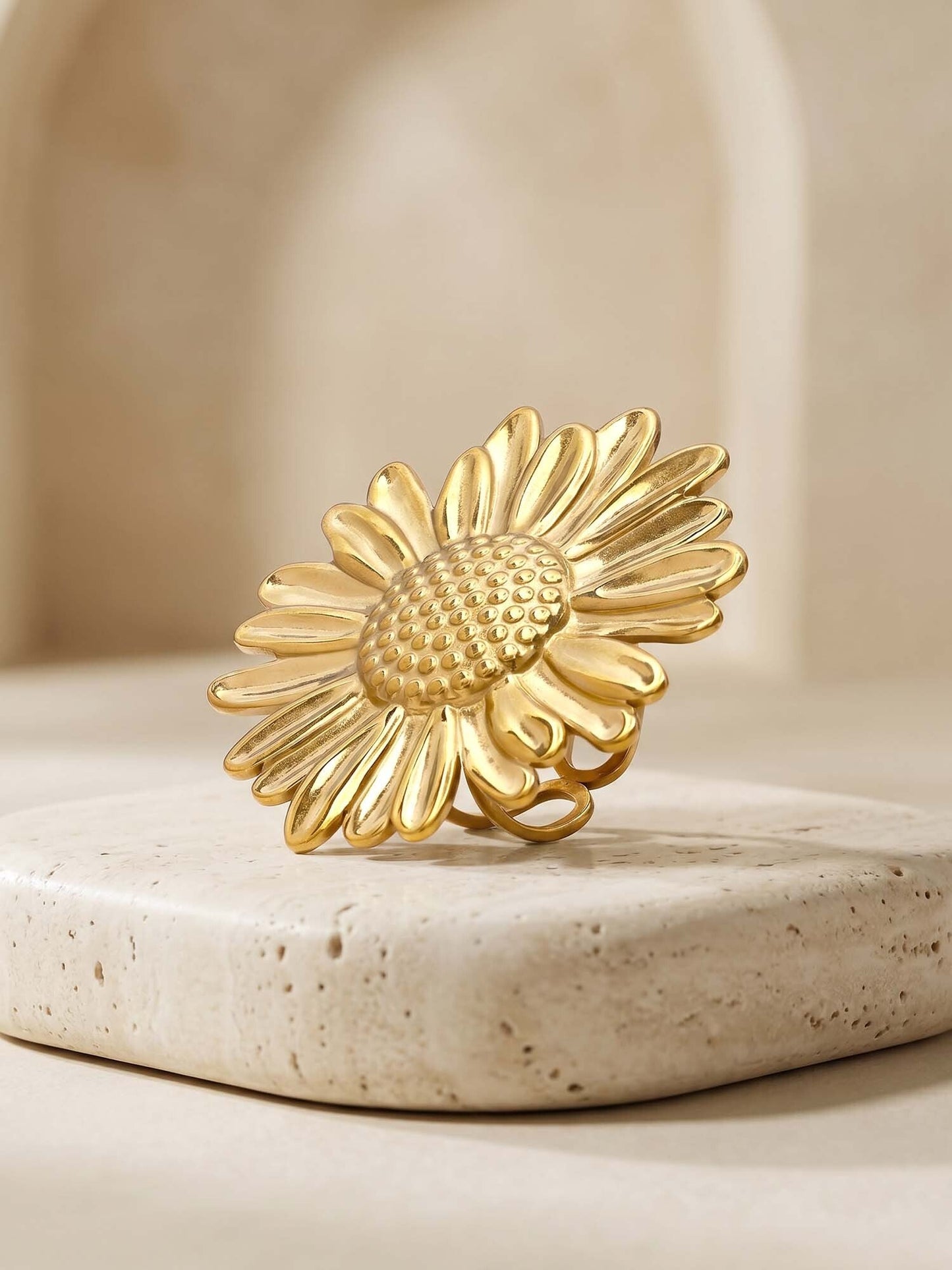 OnnMe by GIVA Bloom Theory Gold Plated Ring (Size 12)