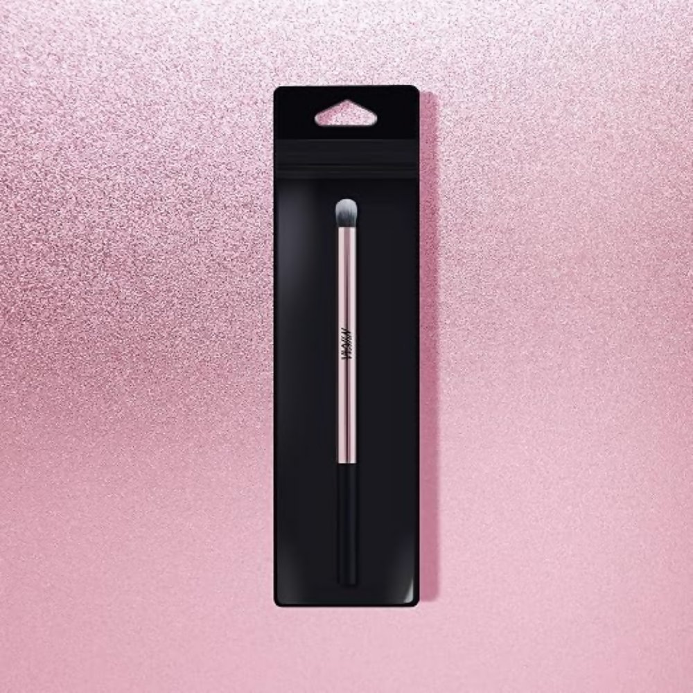 Nykaa BlendPro Eyeshadow Blending Makeup Brush