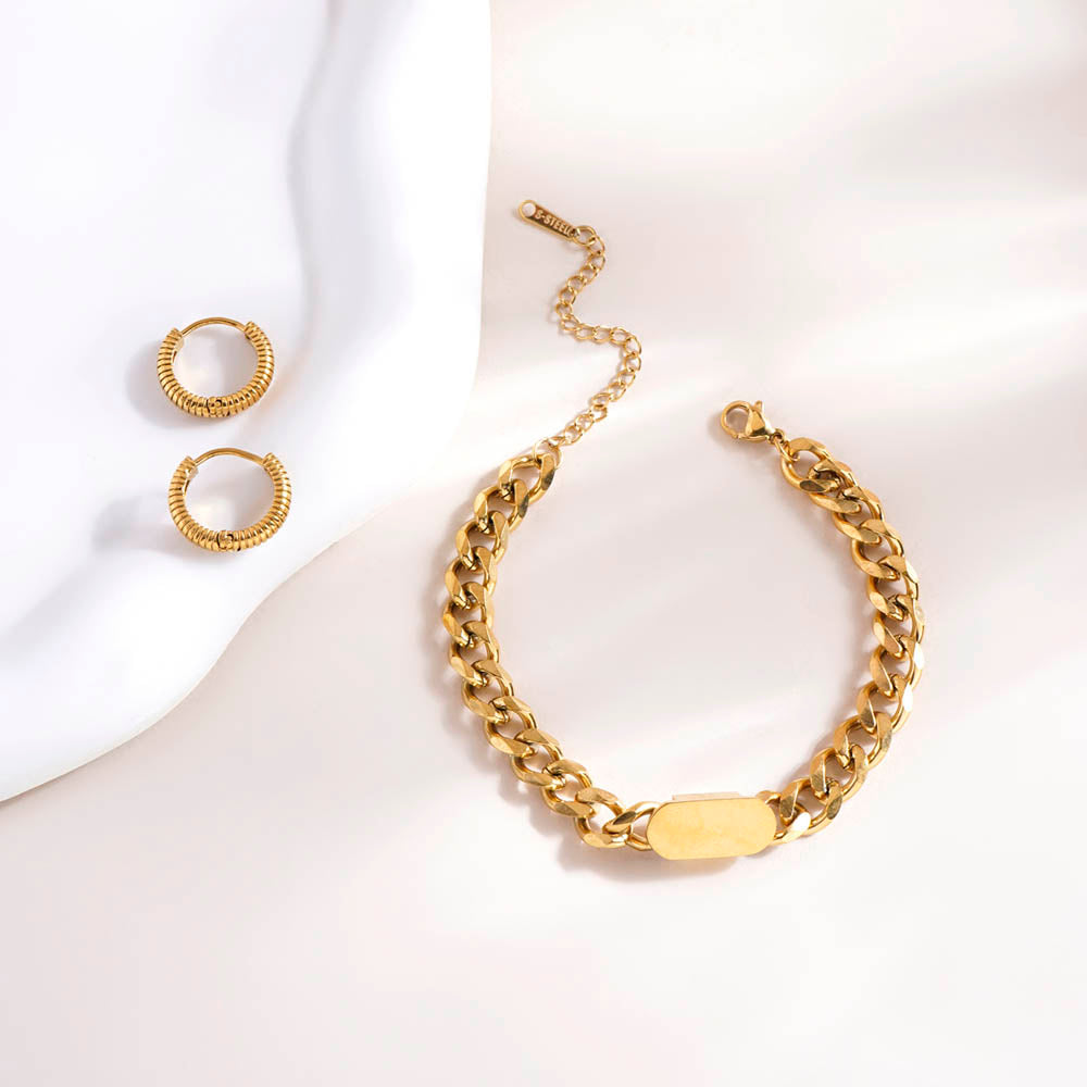 Modern Bar Silhouette Set