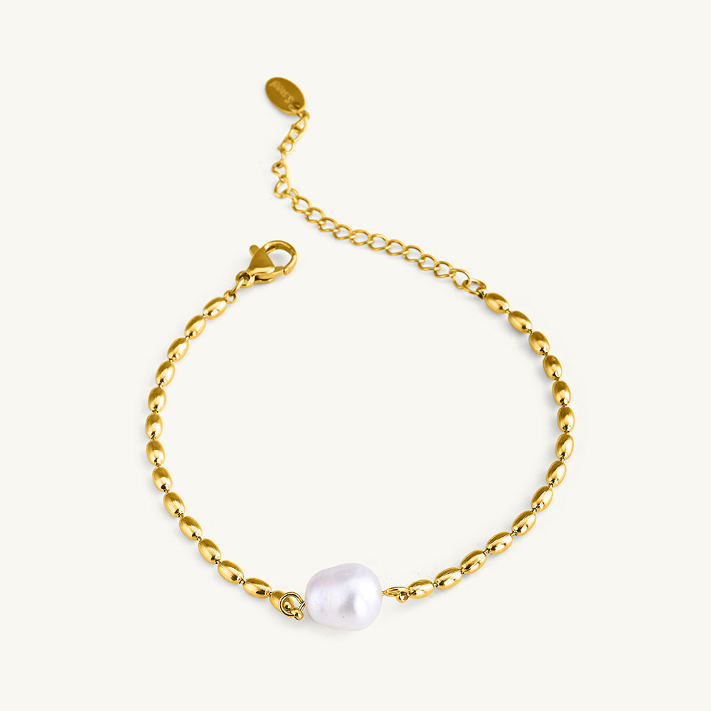 Oval Oasis Golden Chain Bracelet