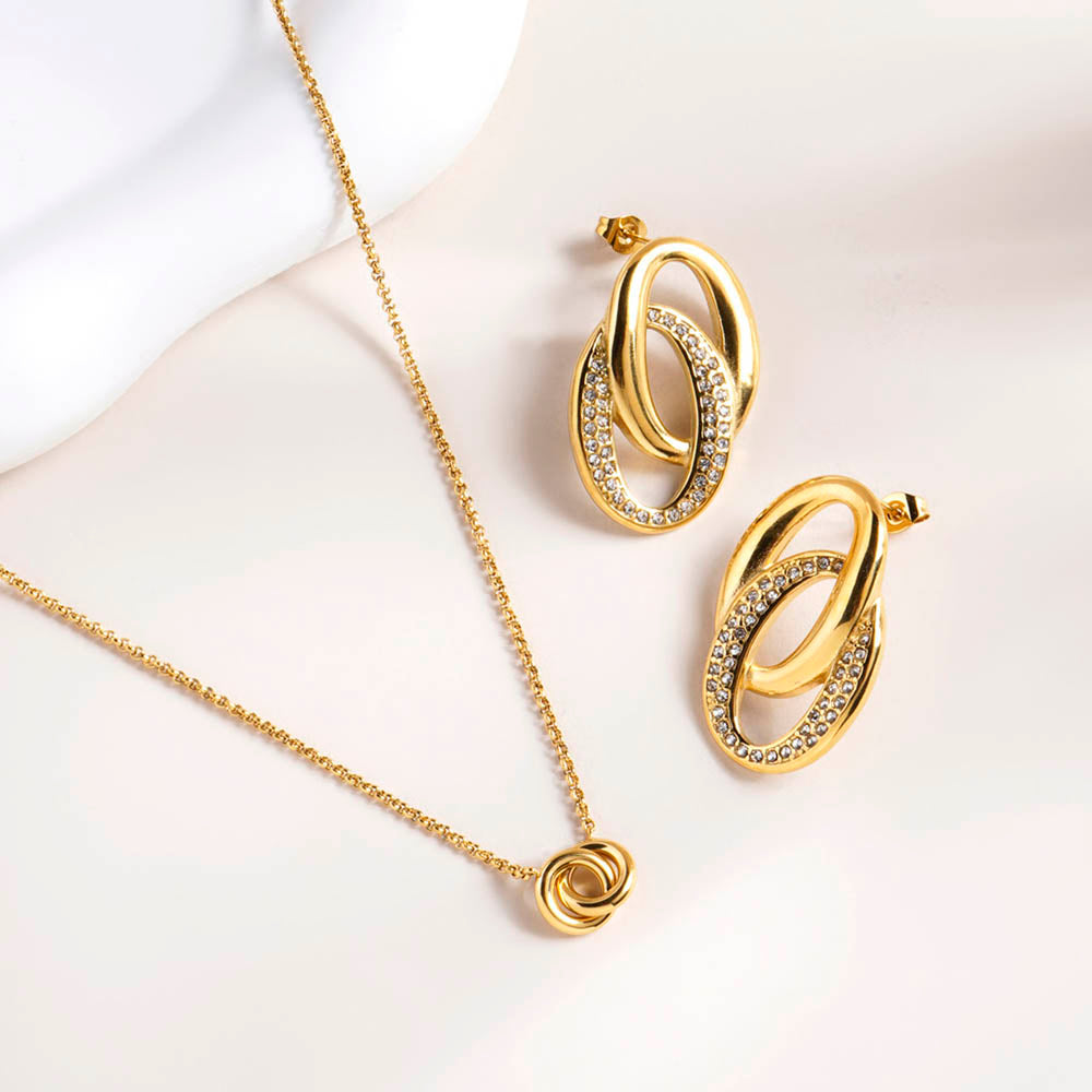 Interlink Signature Jewellery Set