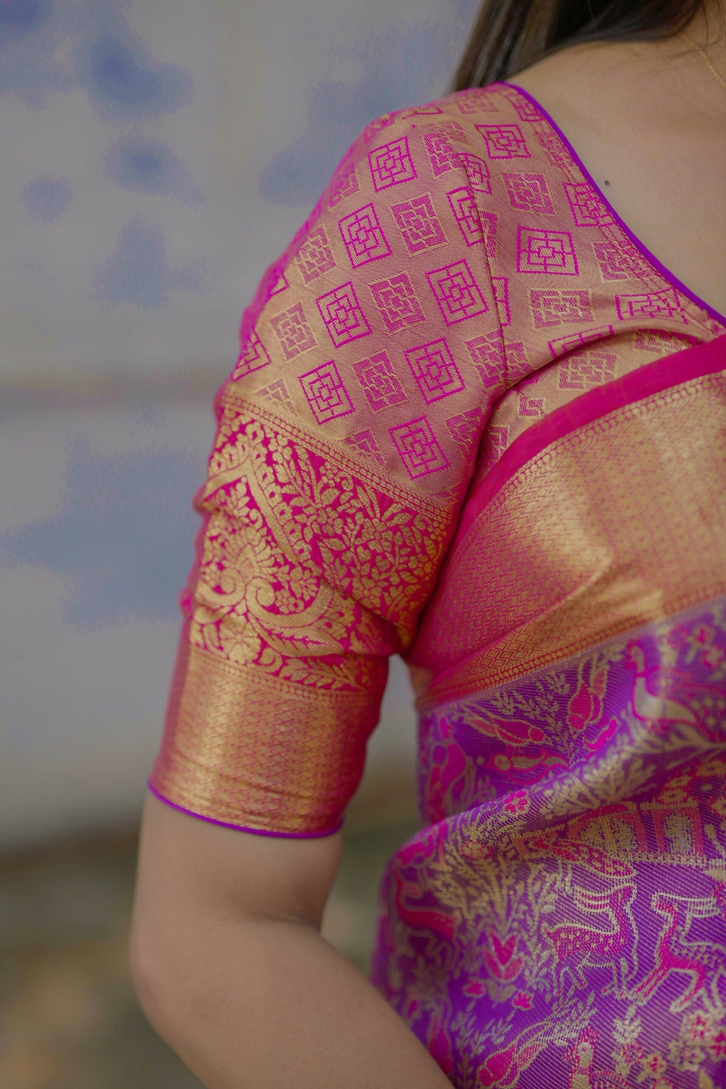 Prime Volt Royal Bridal Kanjivaram Silk Saree with Zari Weaving & Contrast Pink Pallu-Purple
