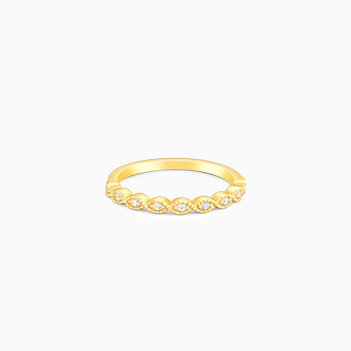 Golden Elegant Twist Ring