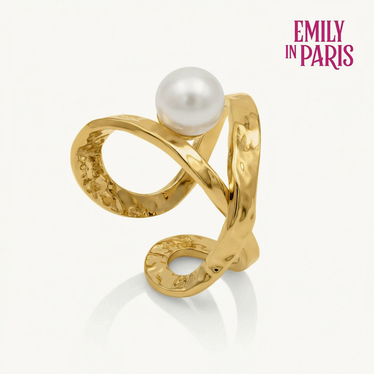 Twist Pearl Golden Ring