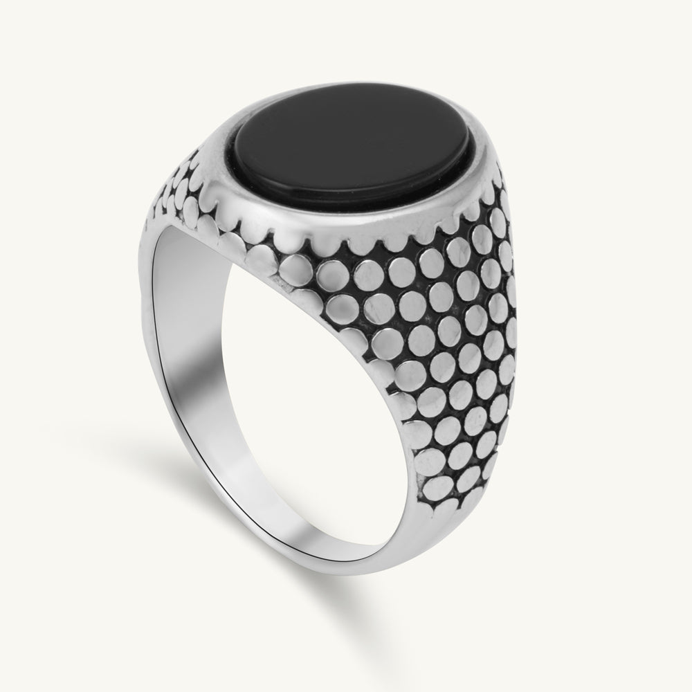 Serpent Style Onyx Ring