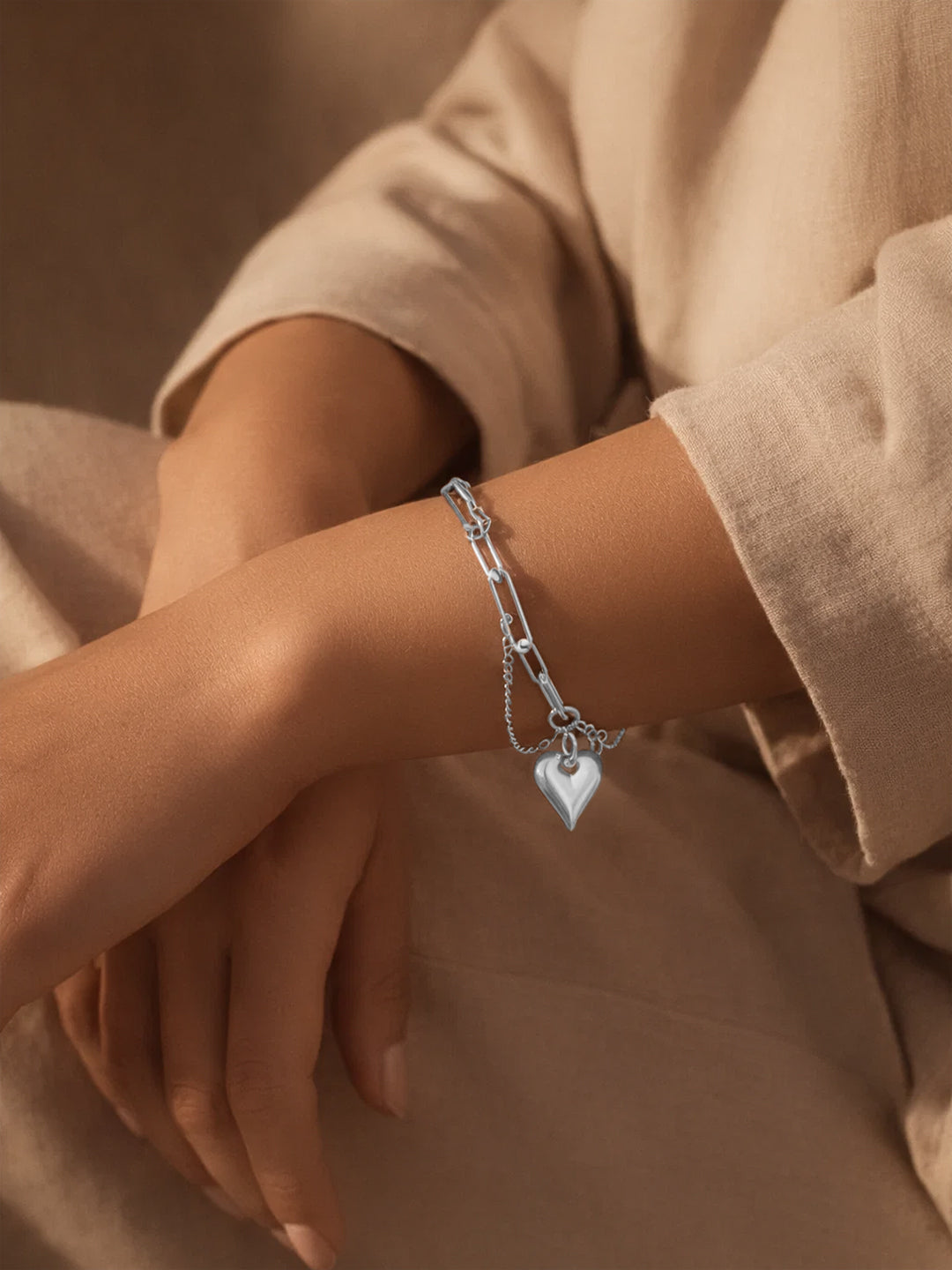 Demifine Rhodium Plated Stainless steel Heart Charm Link Chain Bracelet