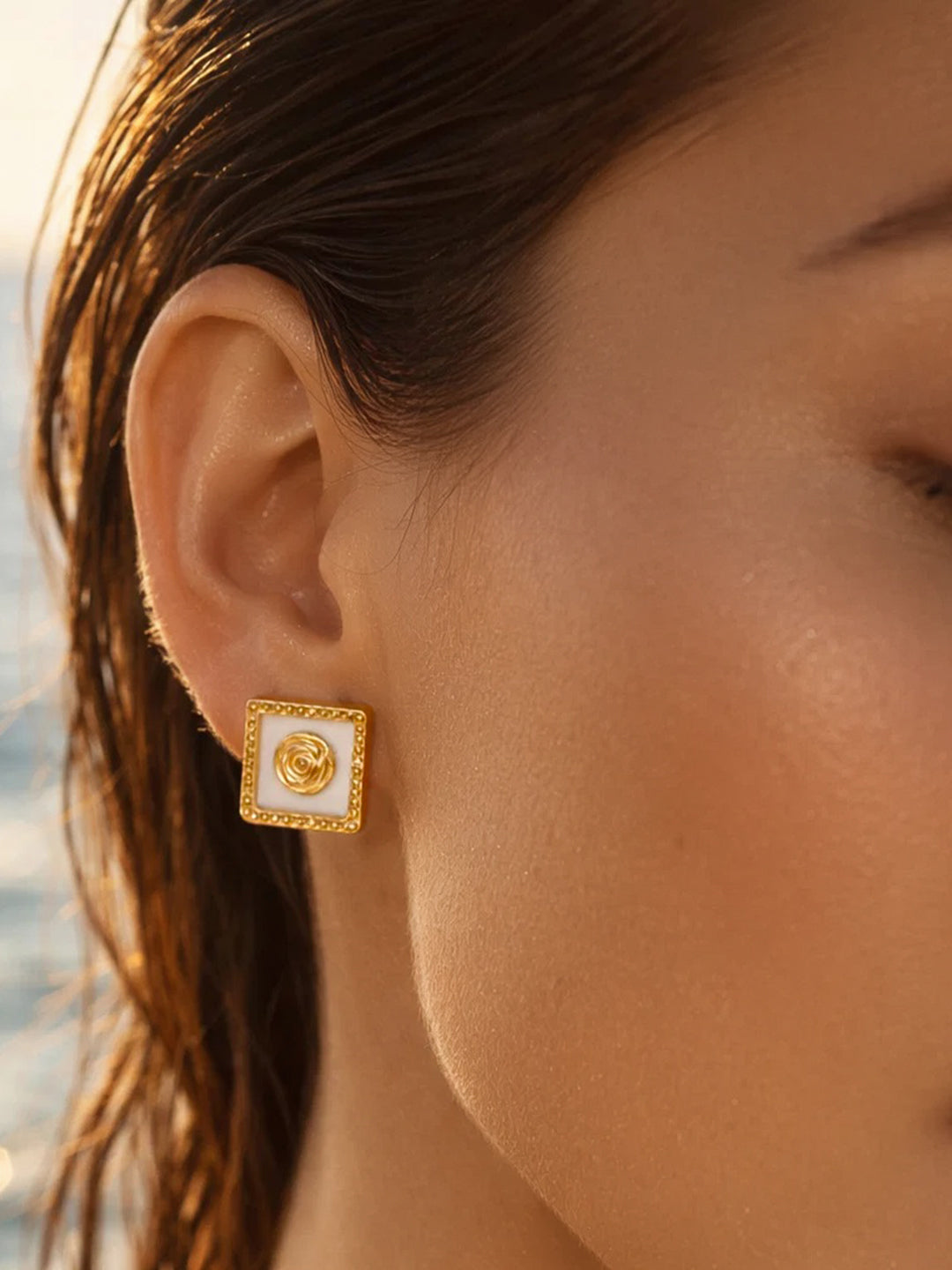 Demifine 18K Gold Plated Stainless steel Geometric Rose Stud Earrings