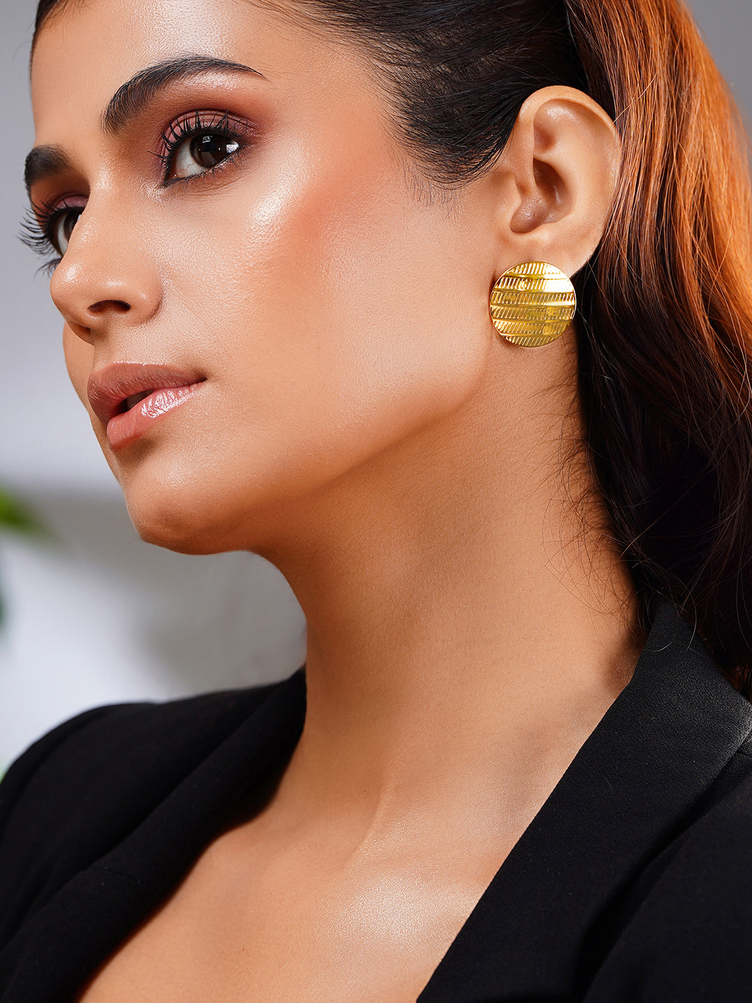 Demifine 18K Gold Plated Stainless steel Everyday Statement Studs Earrings