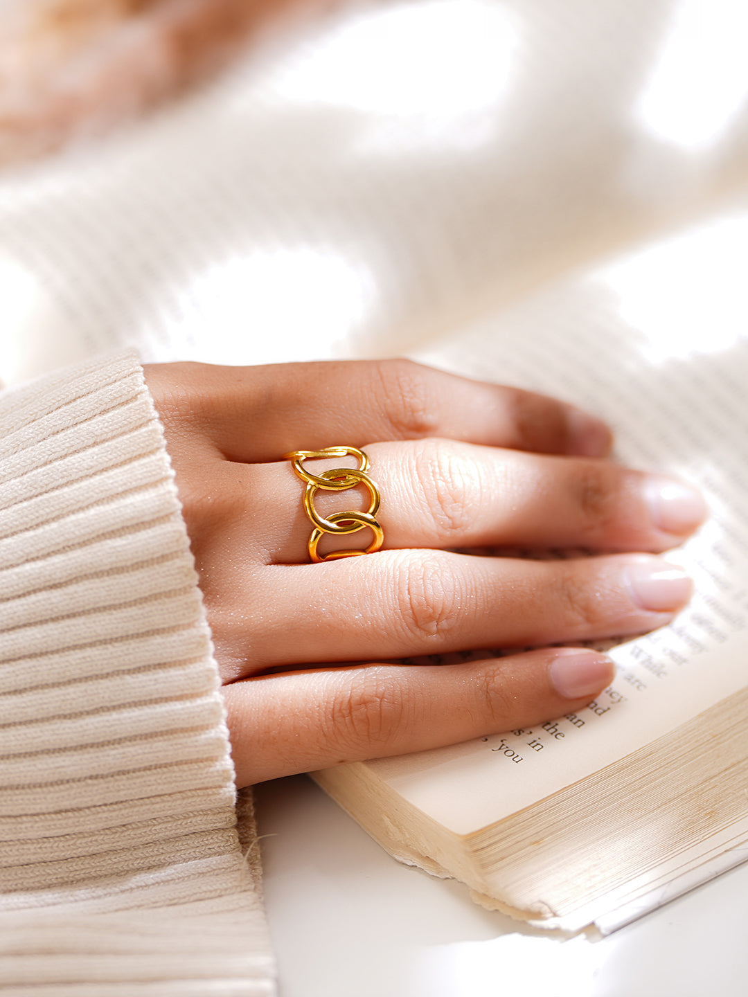 Demifine 18K Gold Plated Stainless steel Linked Loop Statement Ring
