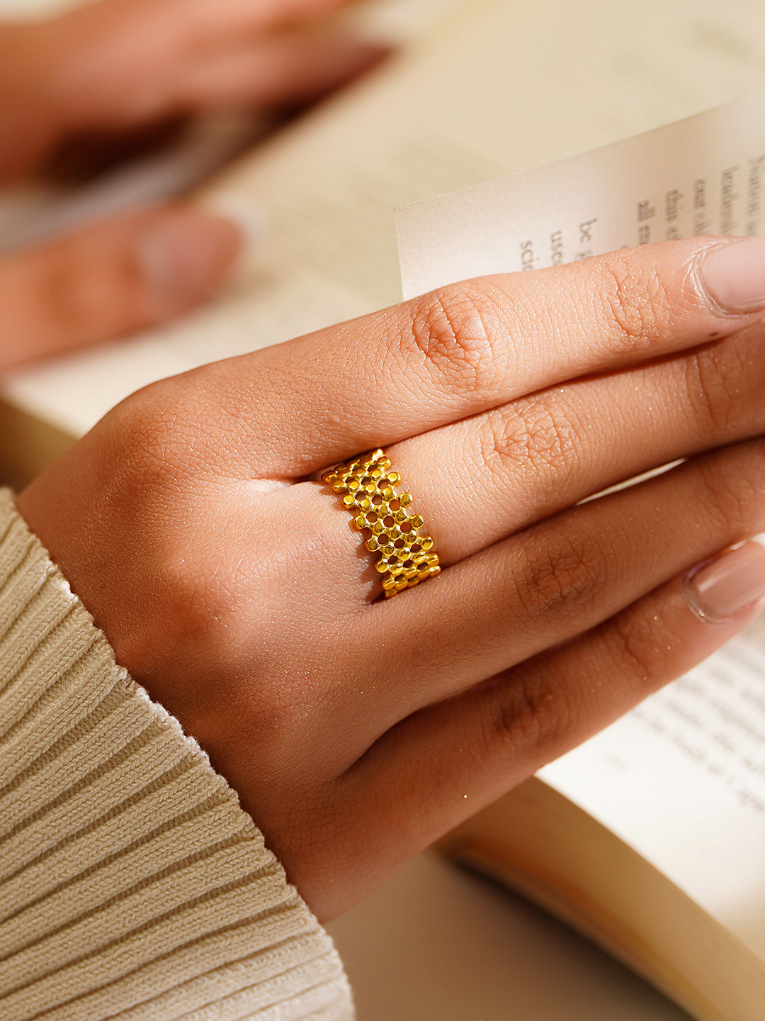 Demifine 18K Gold Plated Stainless Steel Honeycomb Open Ring