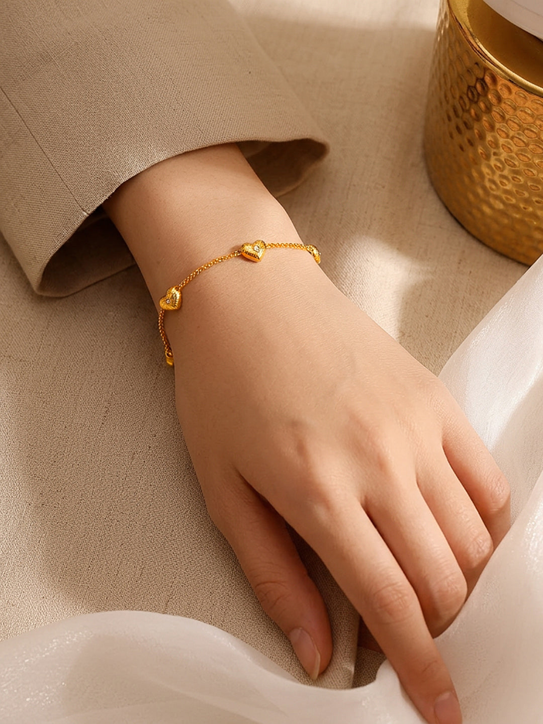 Demifine 18K Gold Plated Stainless steel Multi Heart Charm Bracelet