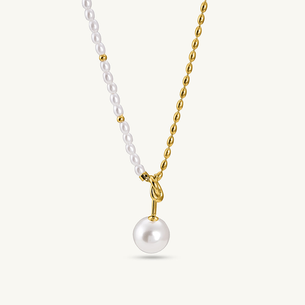 Royal Orb Adorn Pearl Necklace
