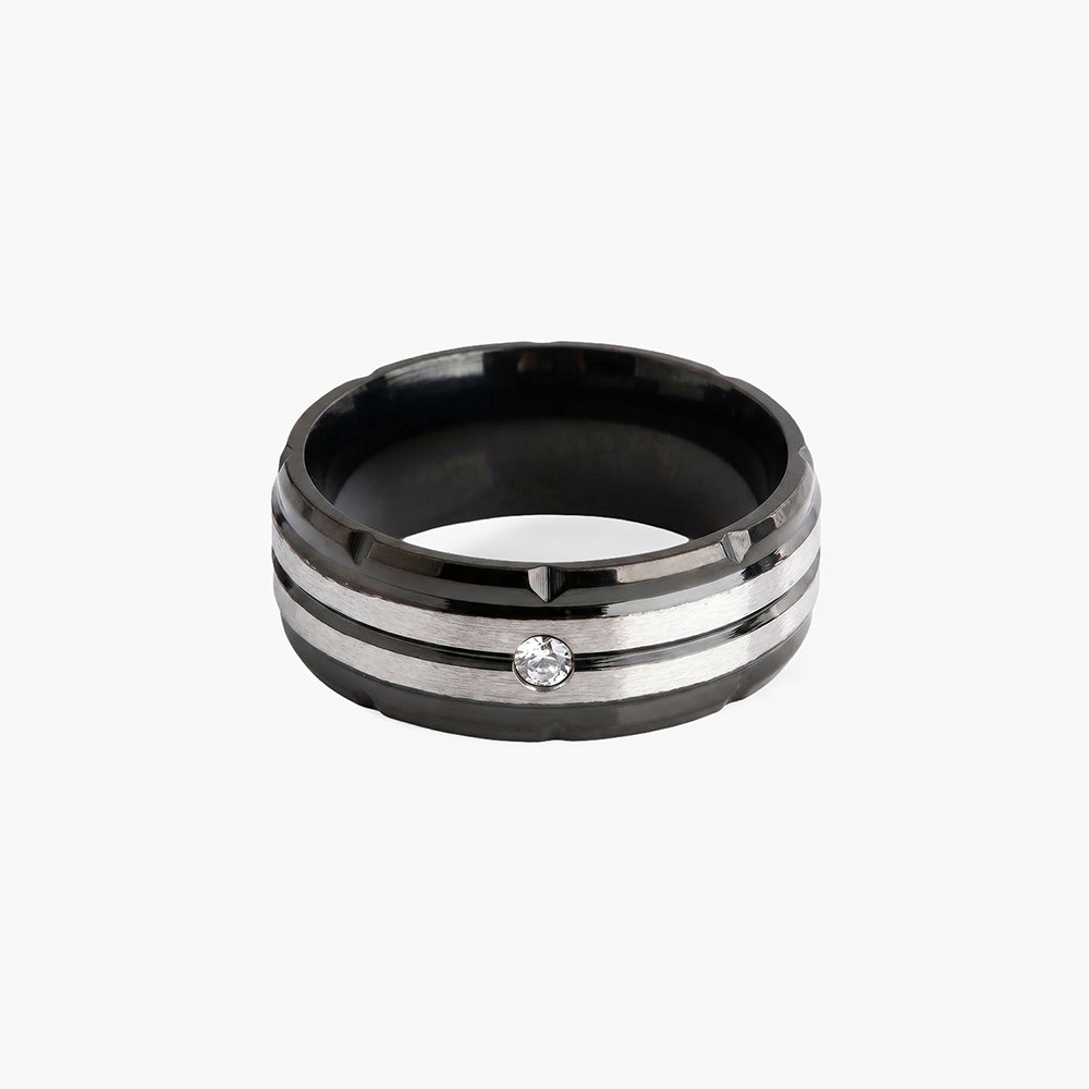 Splendid Silver Black Band Ring