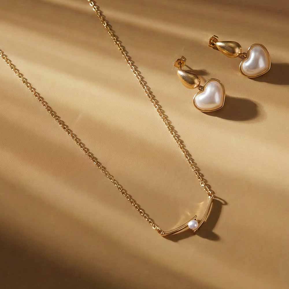 Soft Ivory Pearl Heart Jewellery Set
