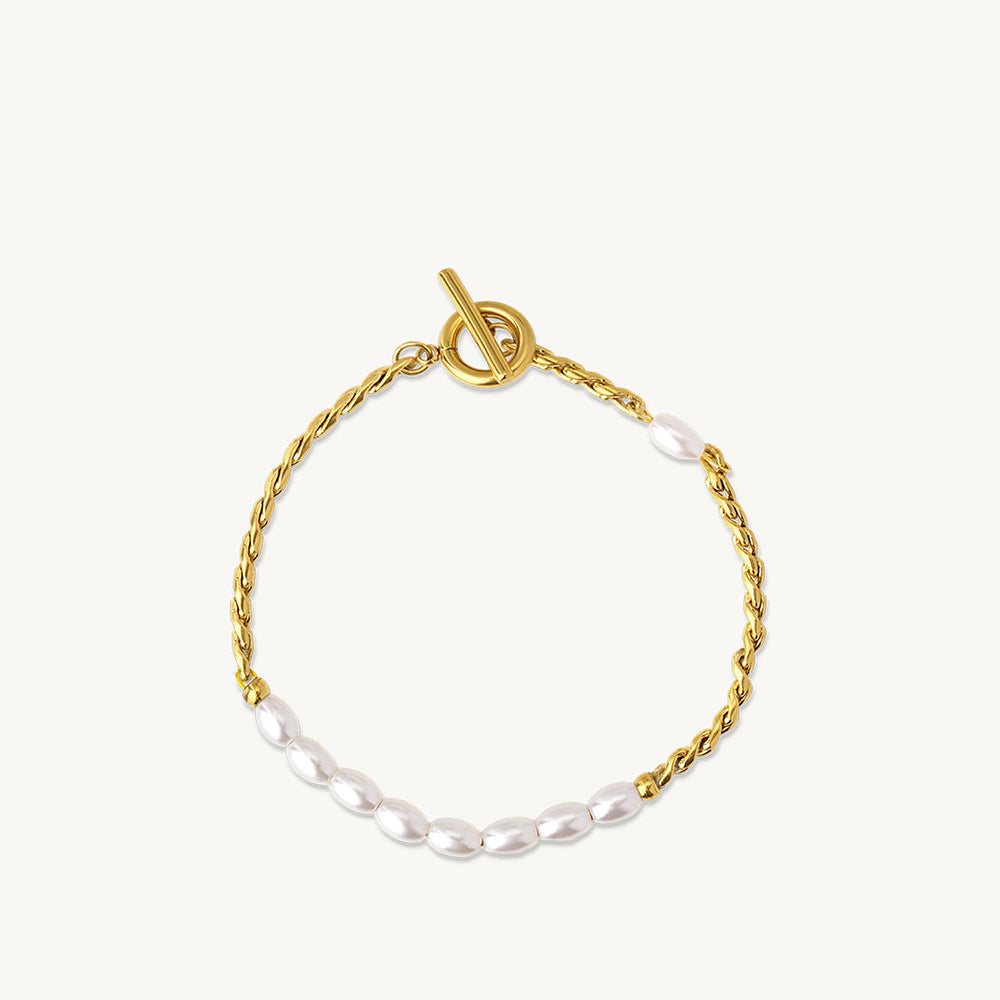 Elegant Pearl Toggle Bracelet