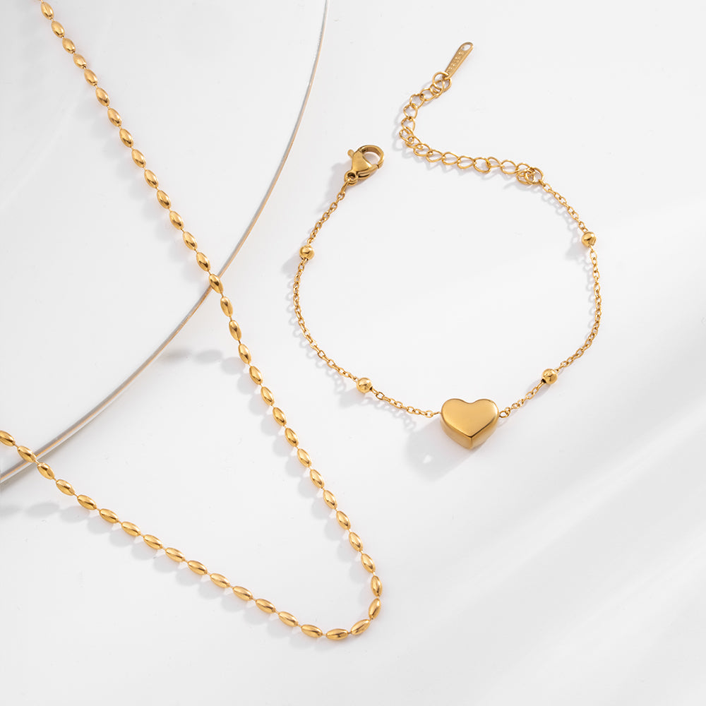Minimal Heart Beaded Set