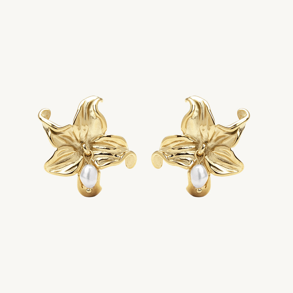 Bloom Pearl Stud Earrings