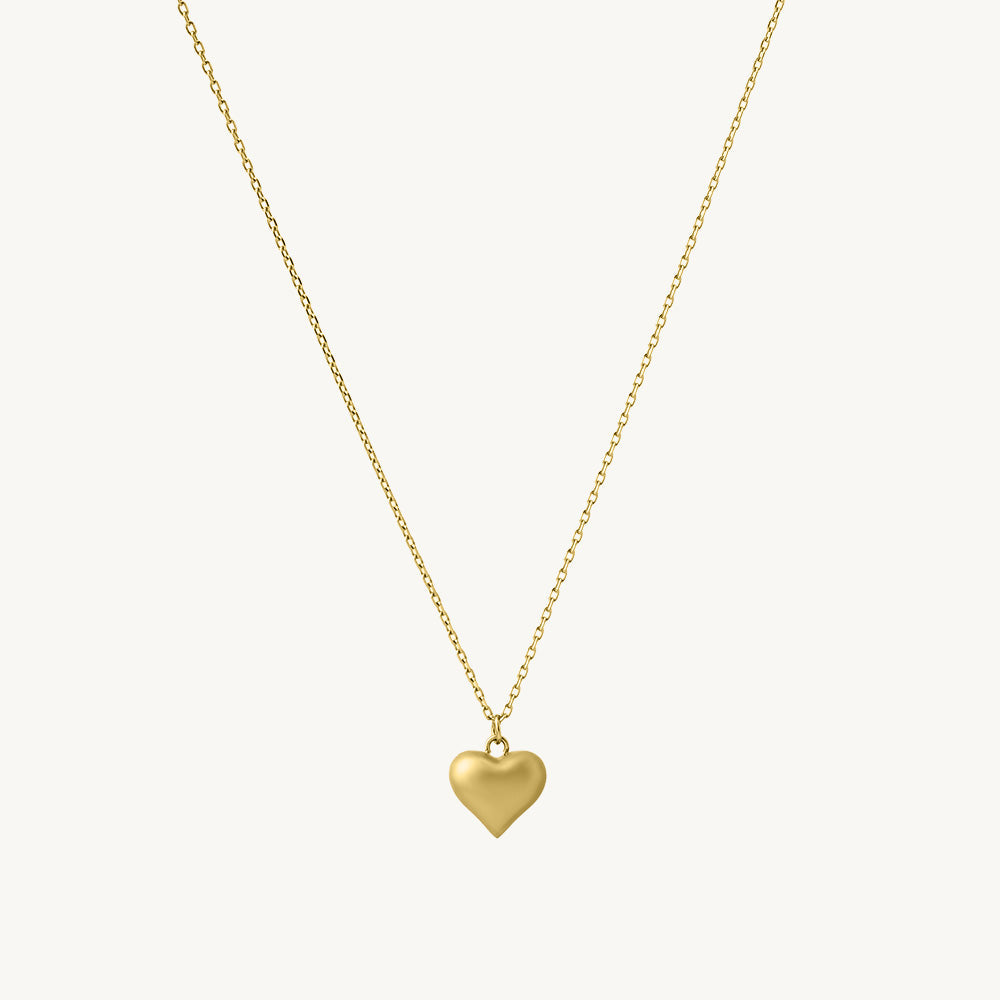 Impressive Heart Pendant Necklace