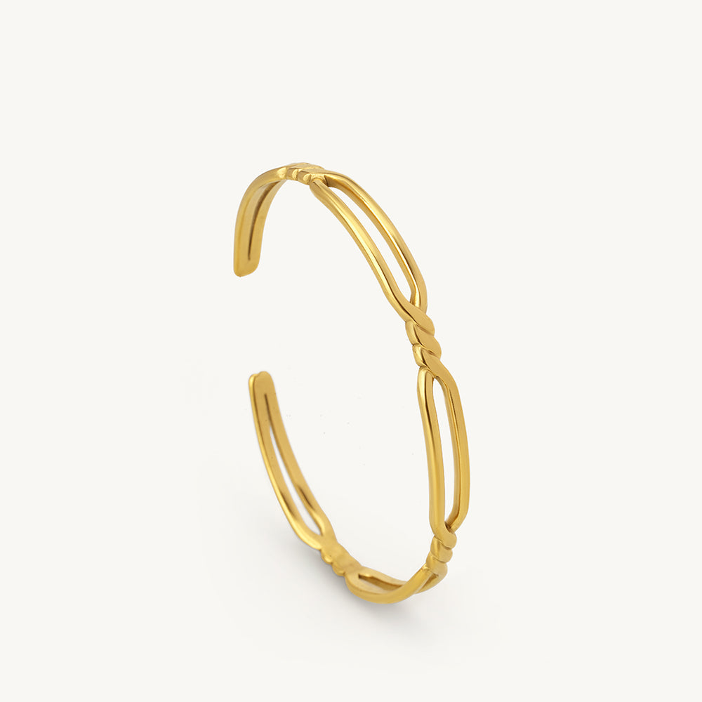 Twisted Link Cuff