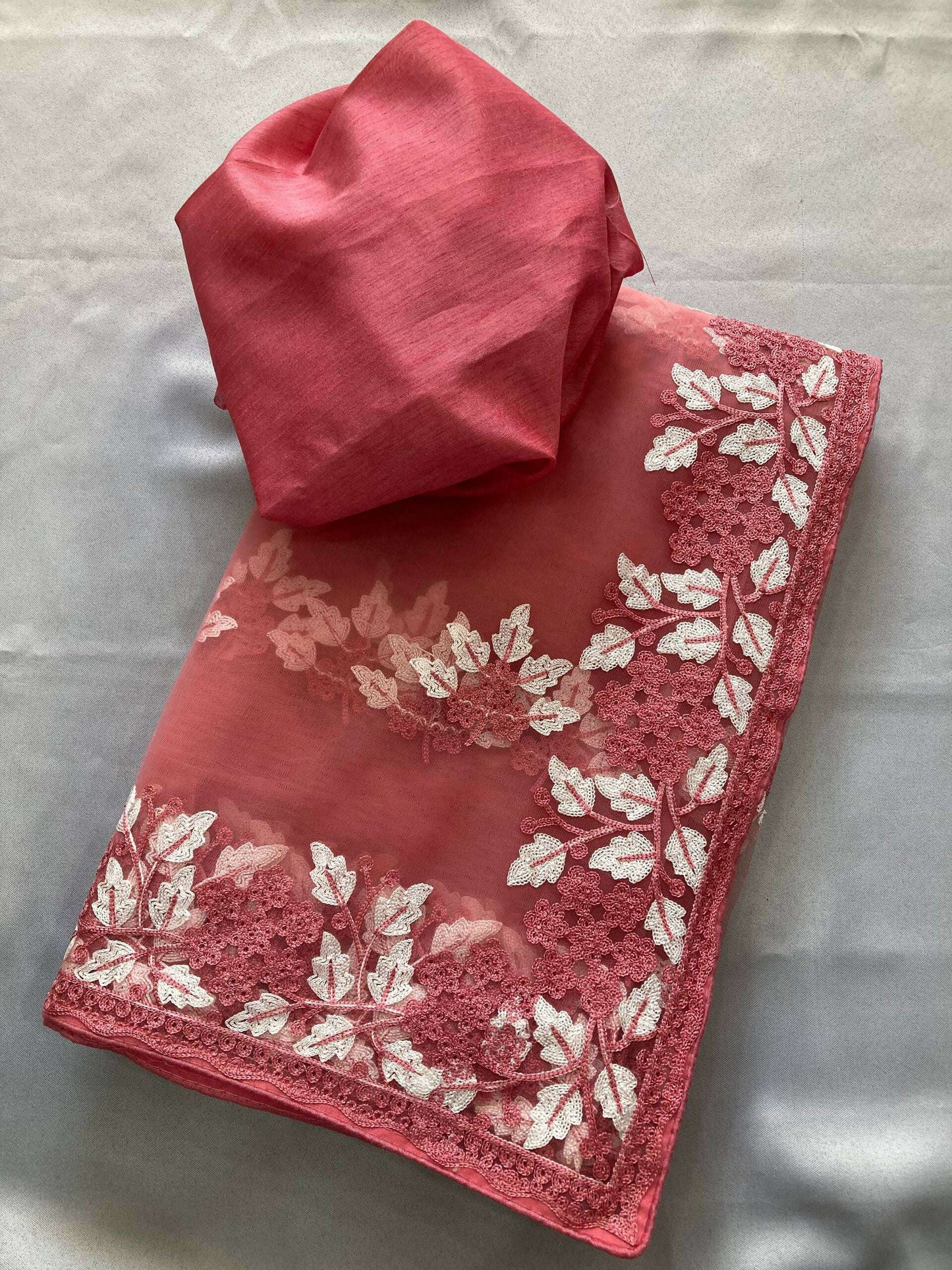 Teeya Creation Womens Latest Stylish Party Wear Soft Net Saree-Peach