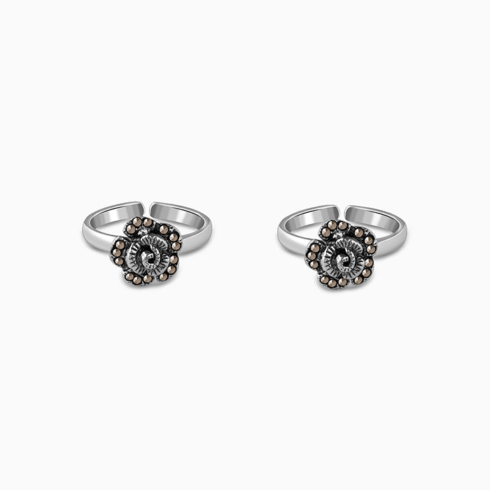 Oxidised Silver Nayra Toe Rings