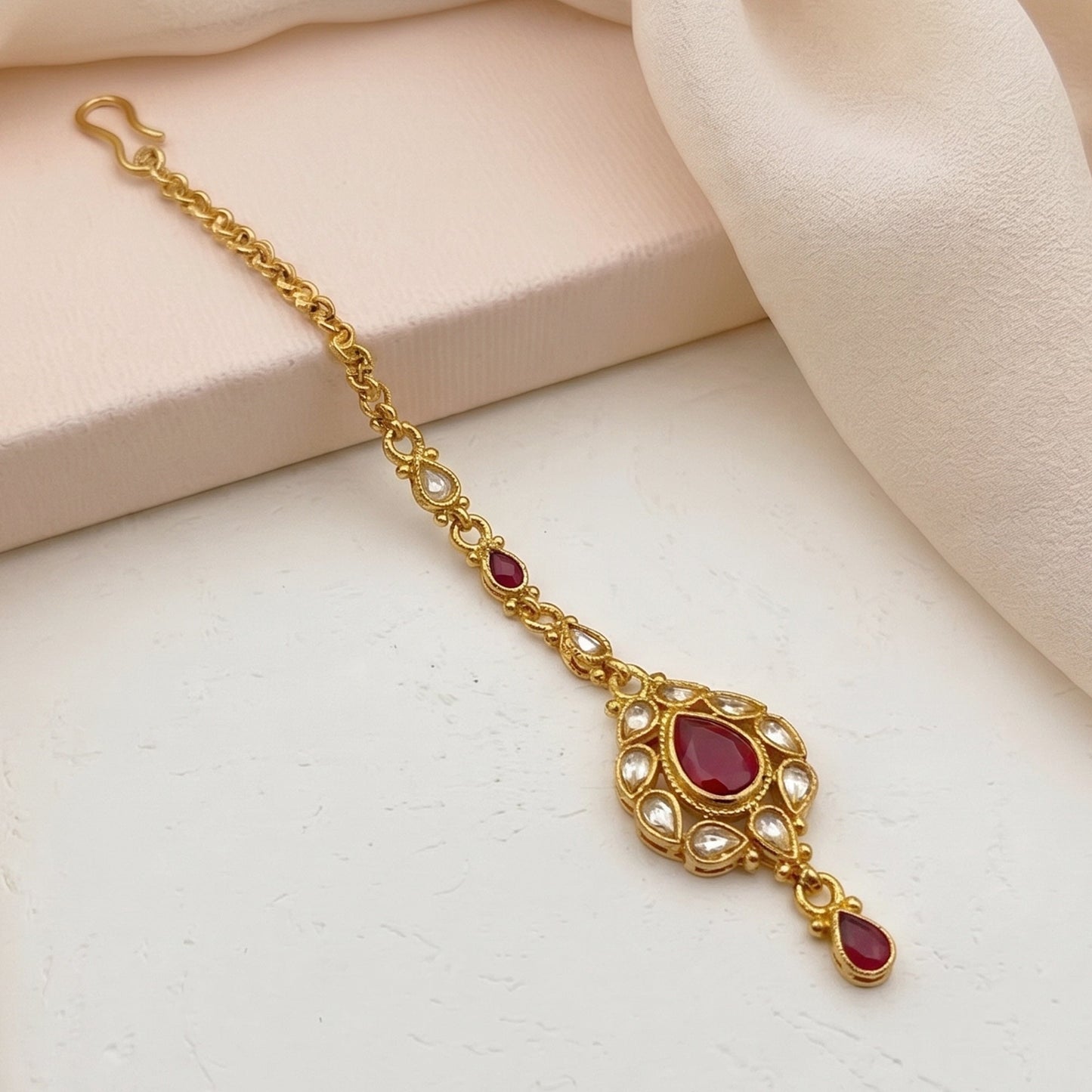 Ruby White Kundan Matte Maang Tikka