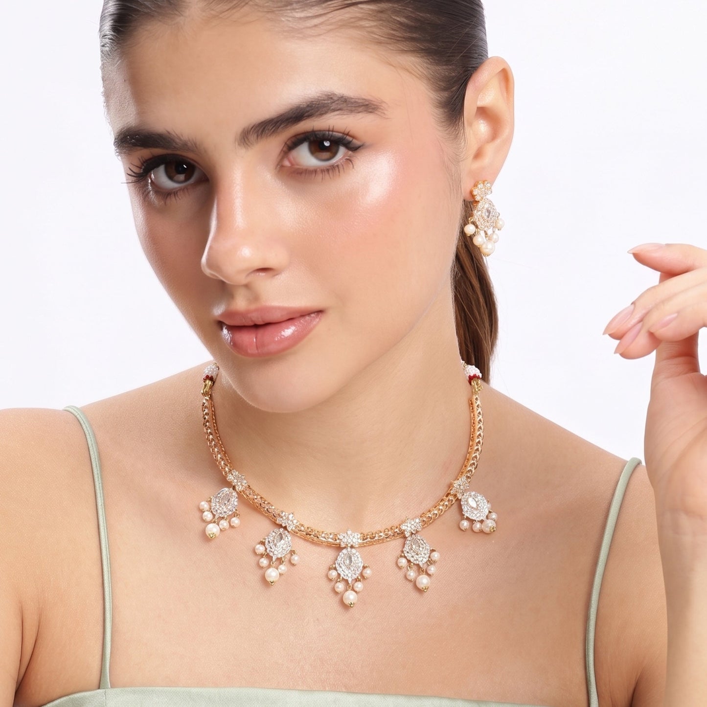 Suvarna White CZ Hasli Necklace Set
