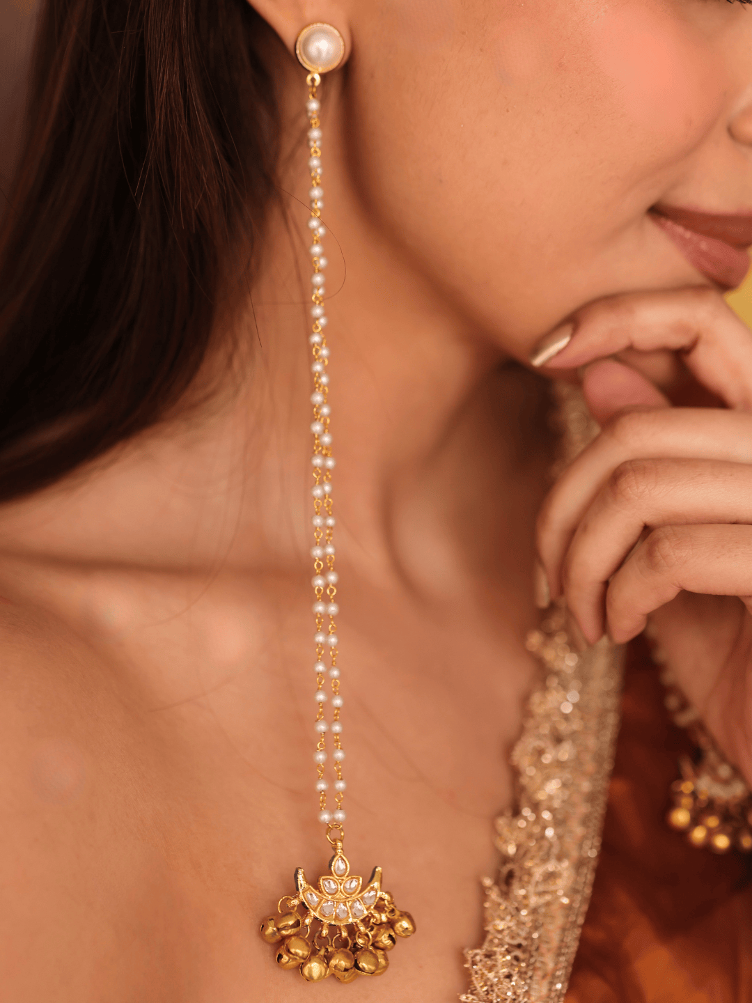 Linear Lustre Long Earring