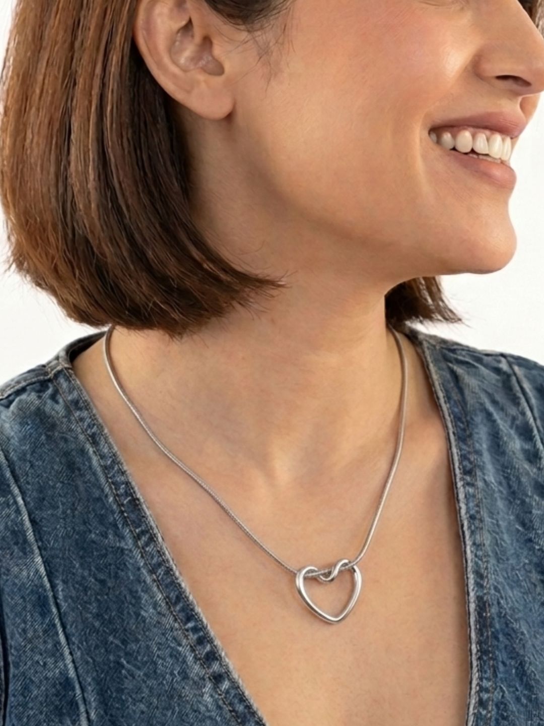 GraceHeart Pendant Necklace