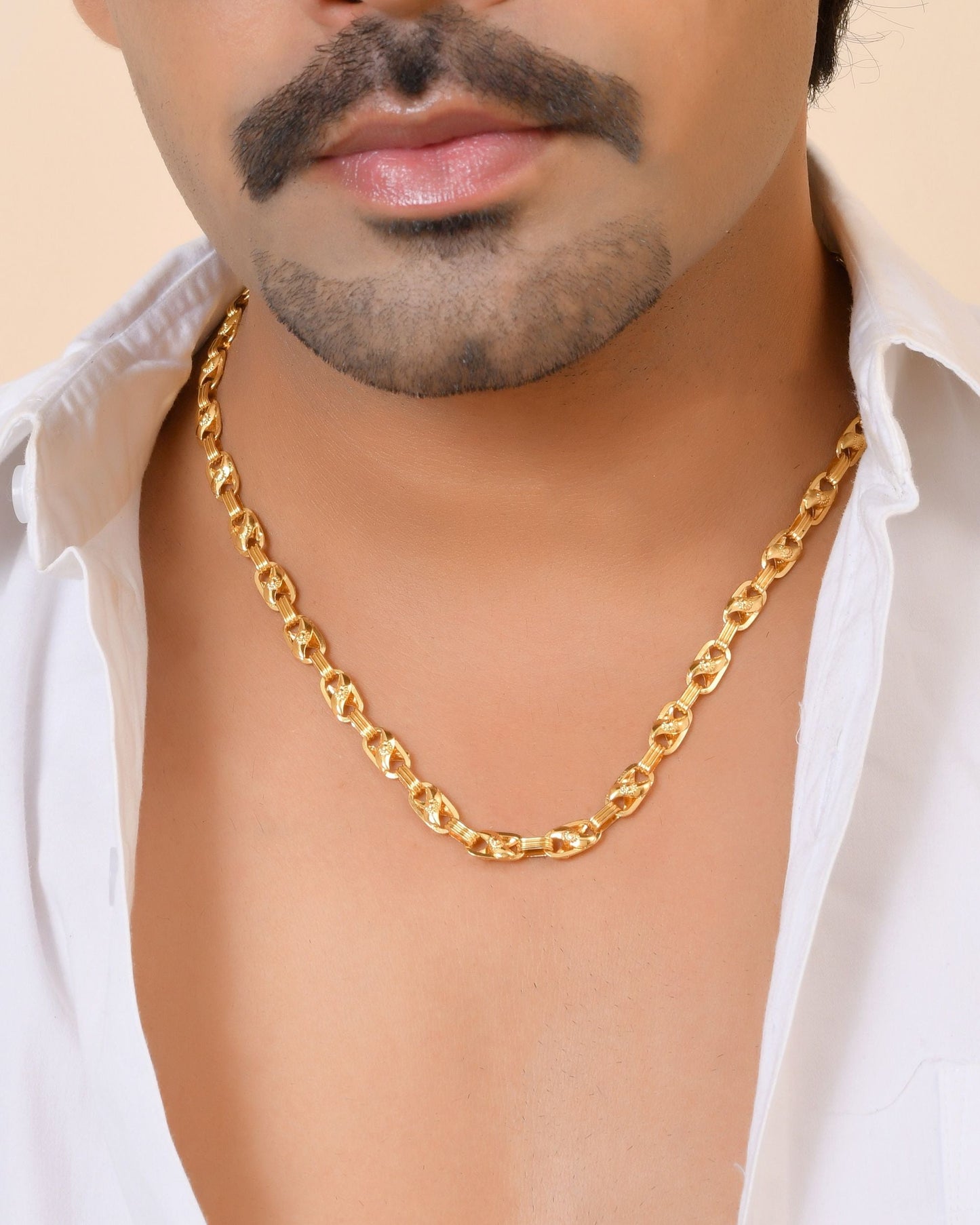 VOJ Gold Toned Elegant Designer Link Chain For Men