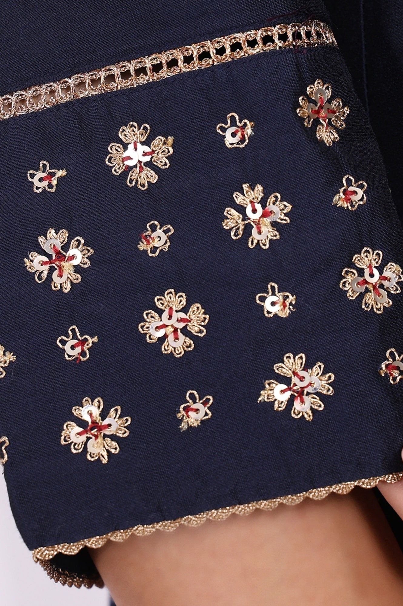 W for Woman Navy Blue Embroidered Straight Kurta