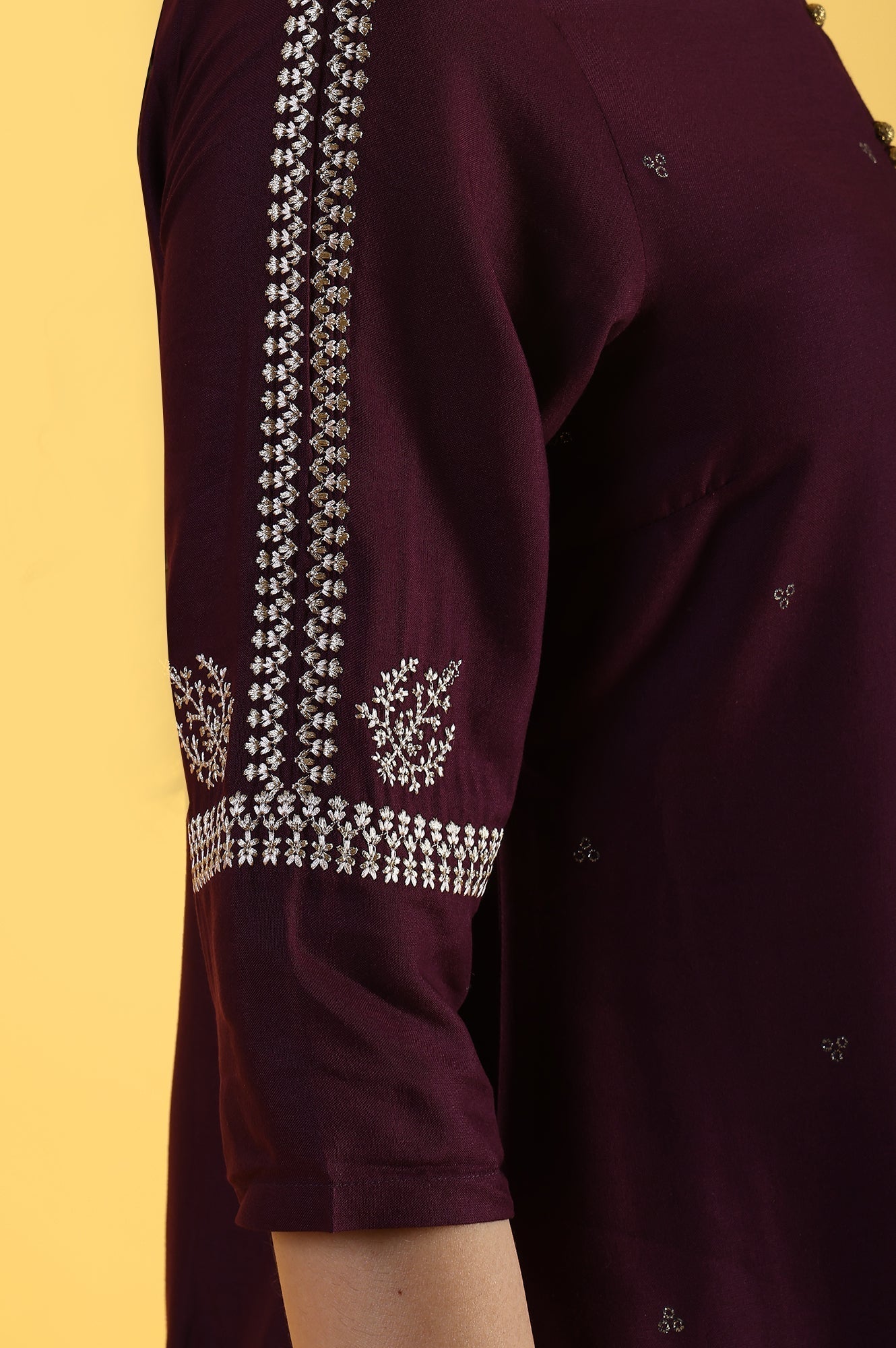 W for Woman Purple Embroidered Straight Kurta in Round Neck