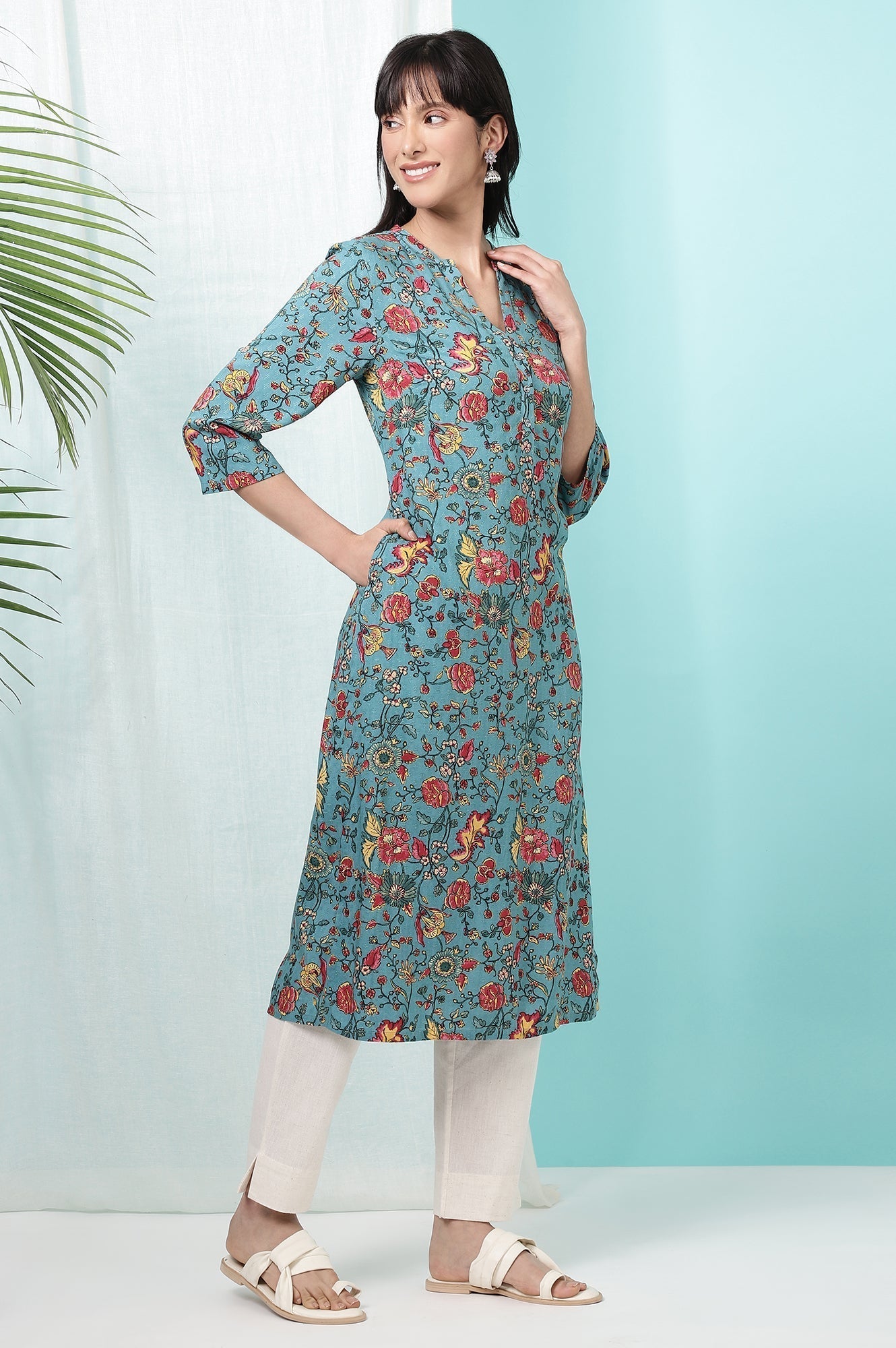 W for Woman Teal Blue Floral Printed Straight Kurta