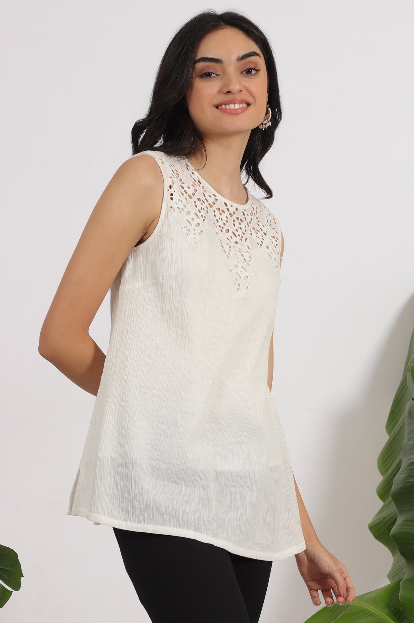 W for Woman White Cotton Crinkle Top with Schiffli Detail on Neck