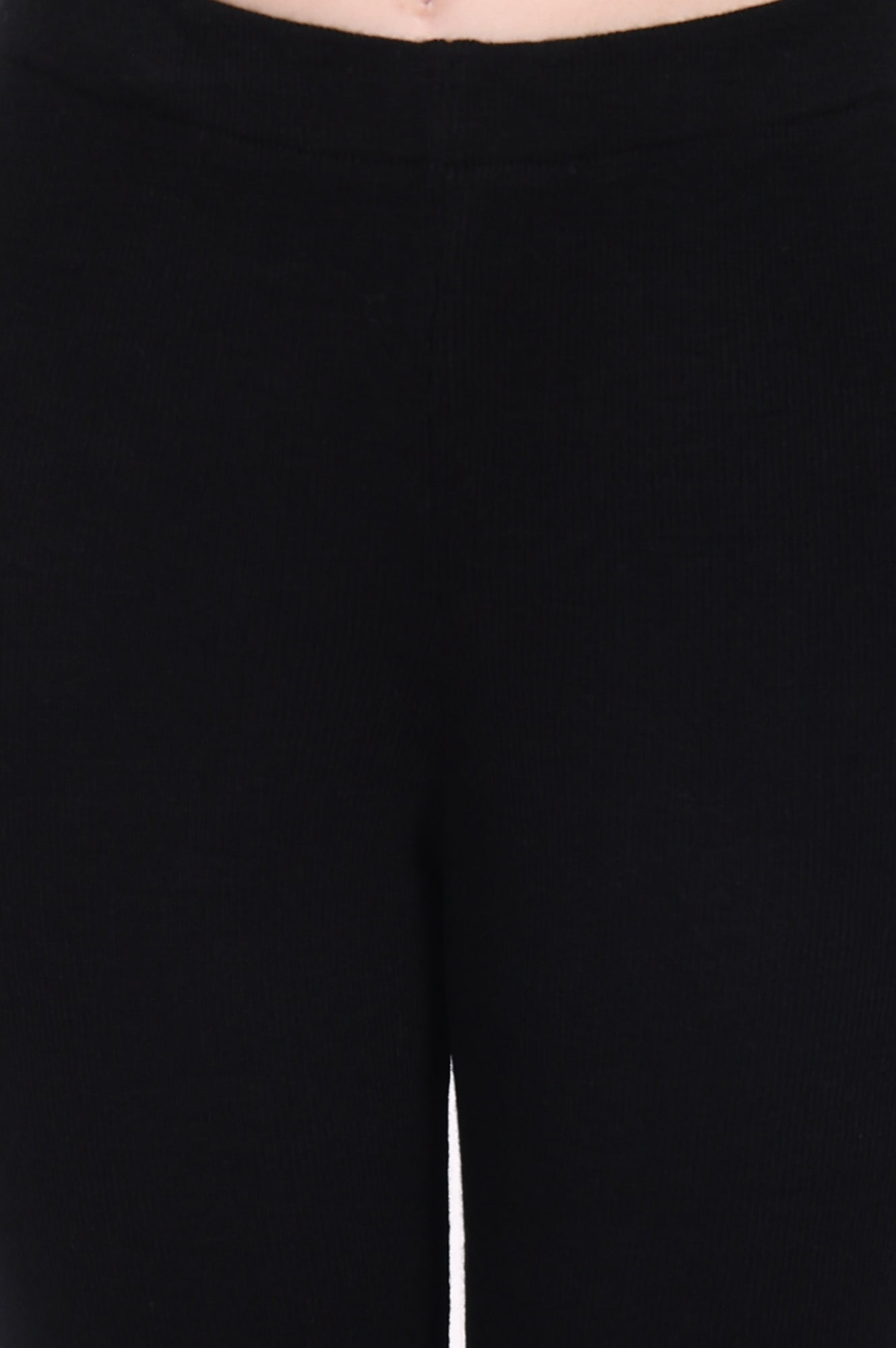 W for Woman Black Solid Acrylic Winter Legging