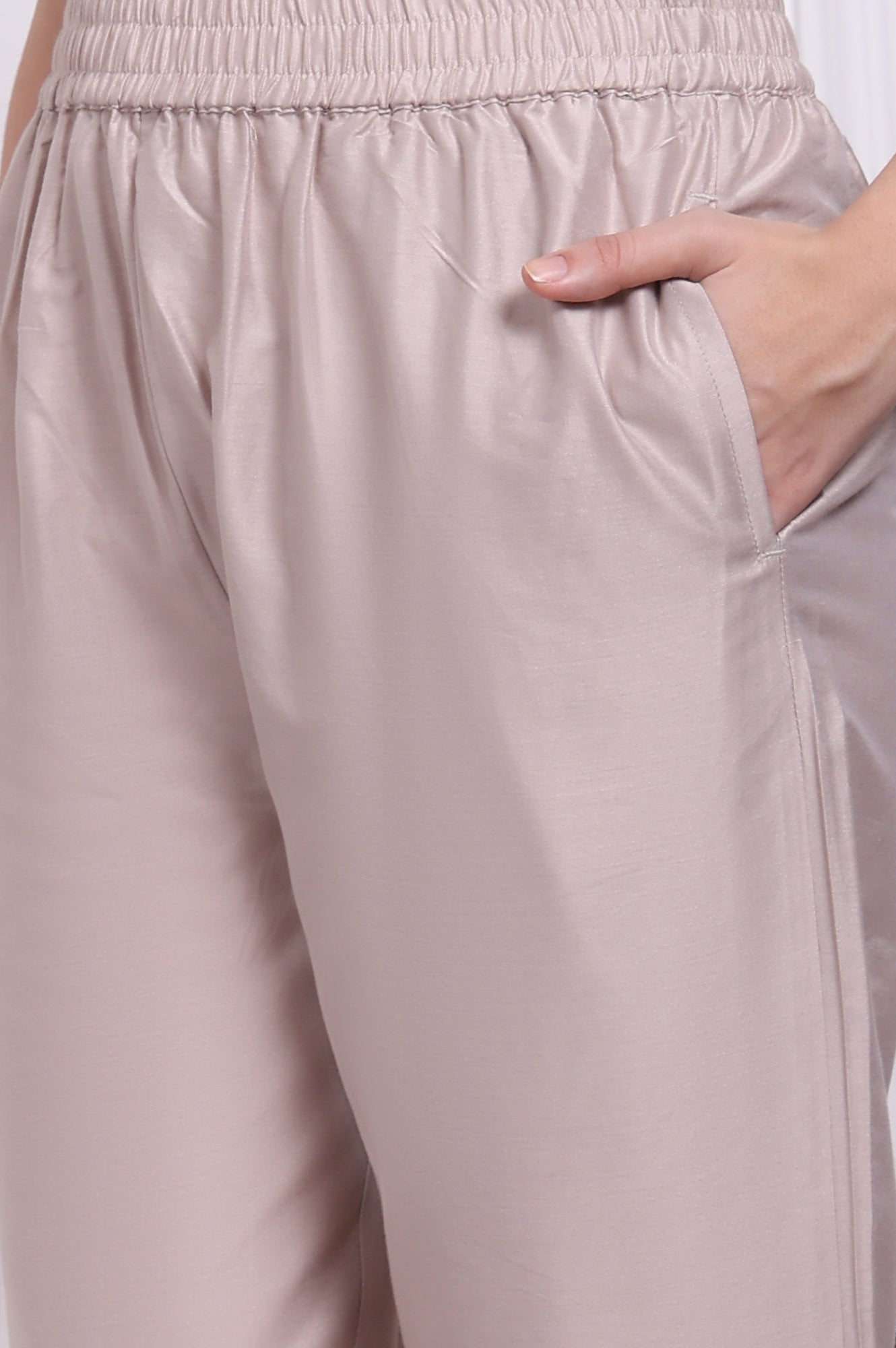 W for Woman Grey Floral Printed Organza Straight Kurta and Straight Pants Set