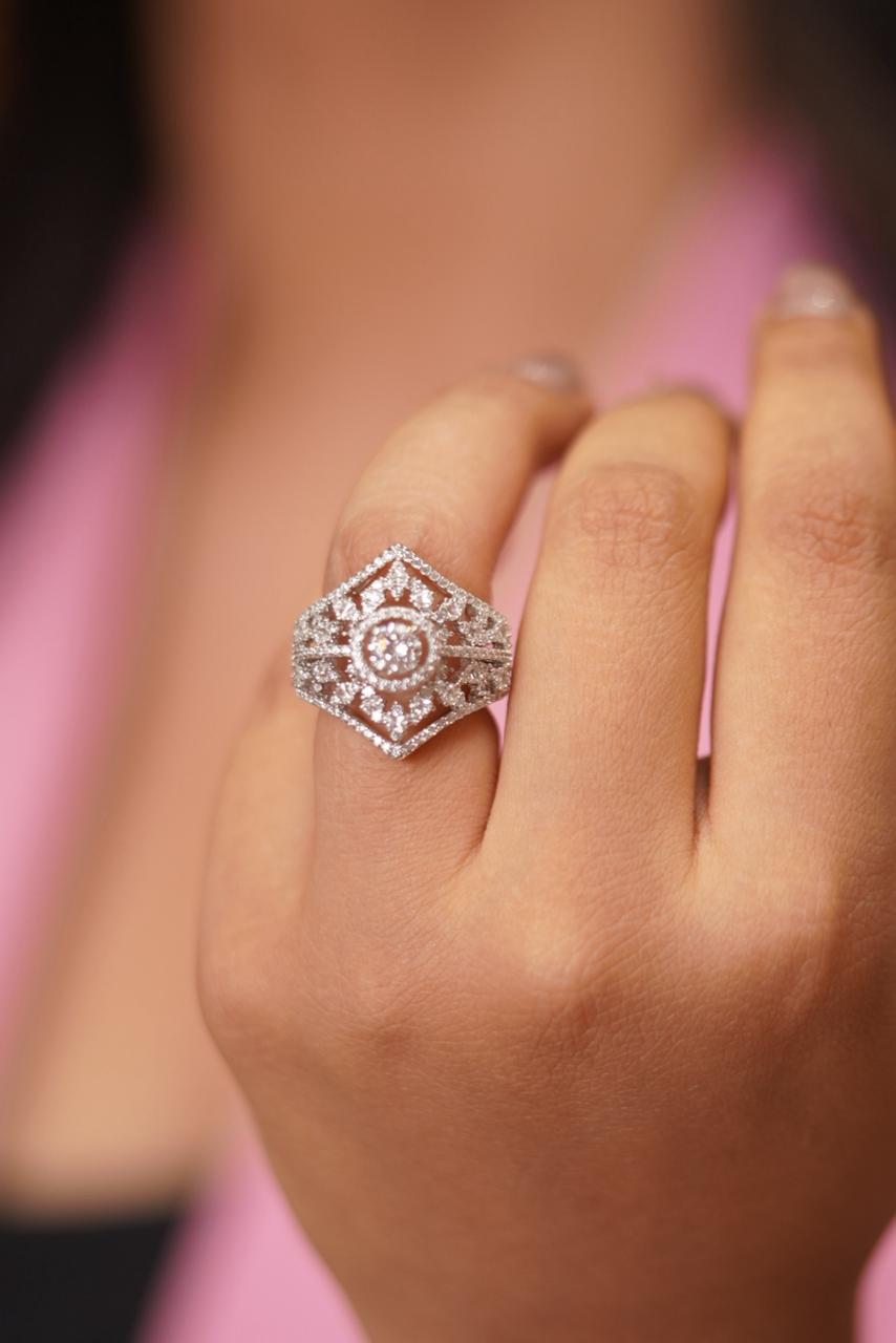 Vintage Solitaire Diamond Cocktail Ring | Daily Wear(SILVER)