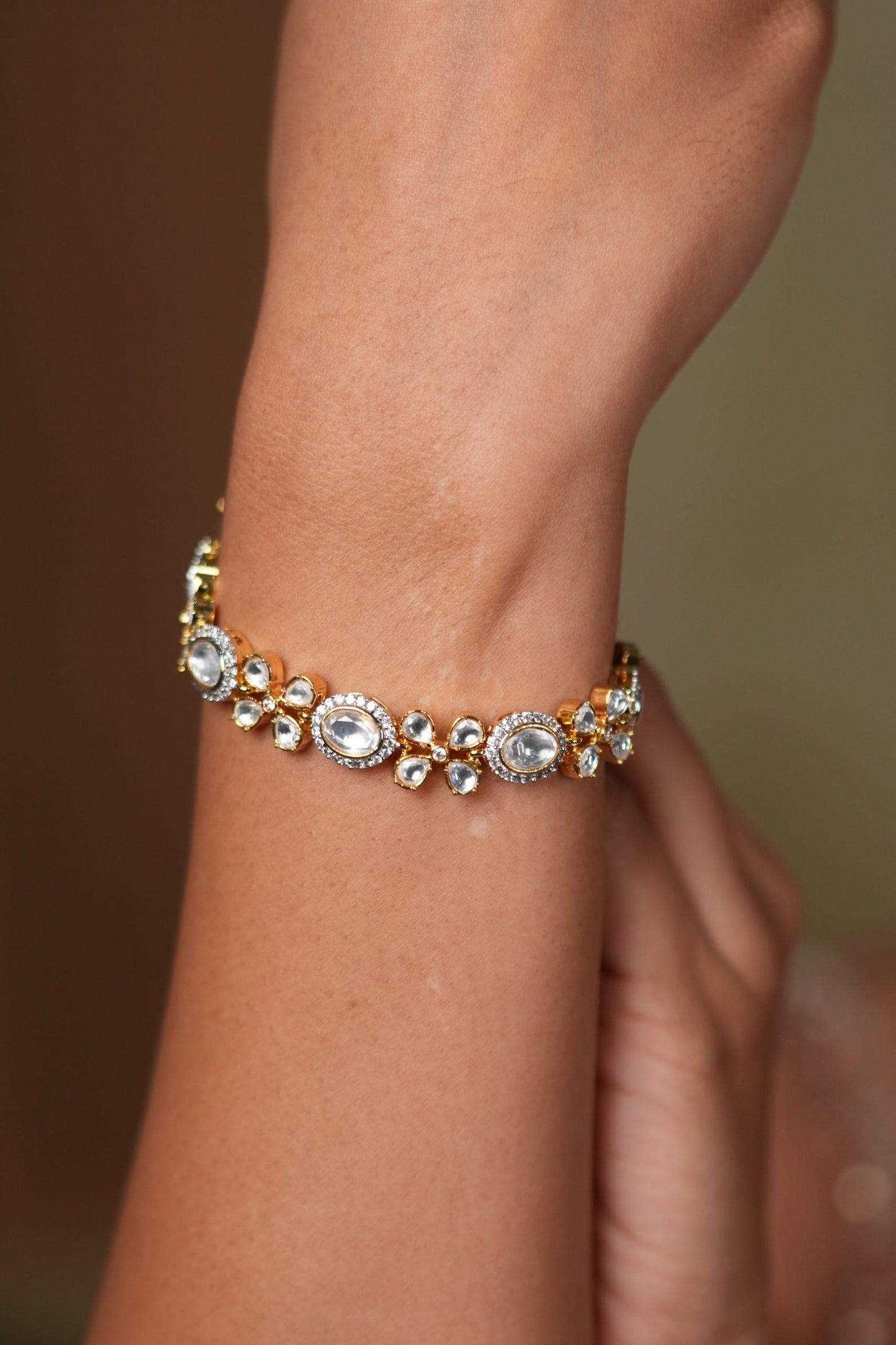 Vaidehi Uncut Diamond / Polki Modern Tennis Bracelet