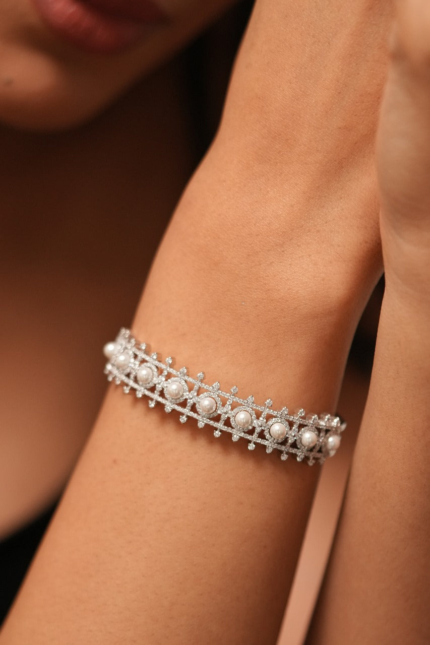 Kayla Stiff Diamond Daily Wear Bracelet with Pearls