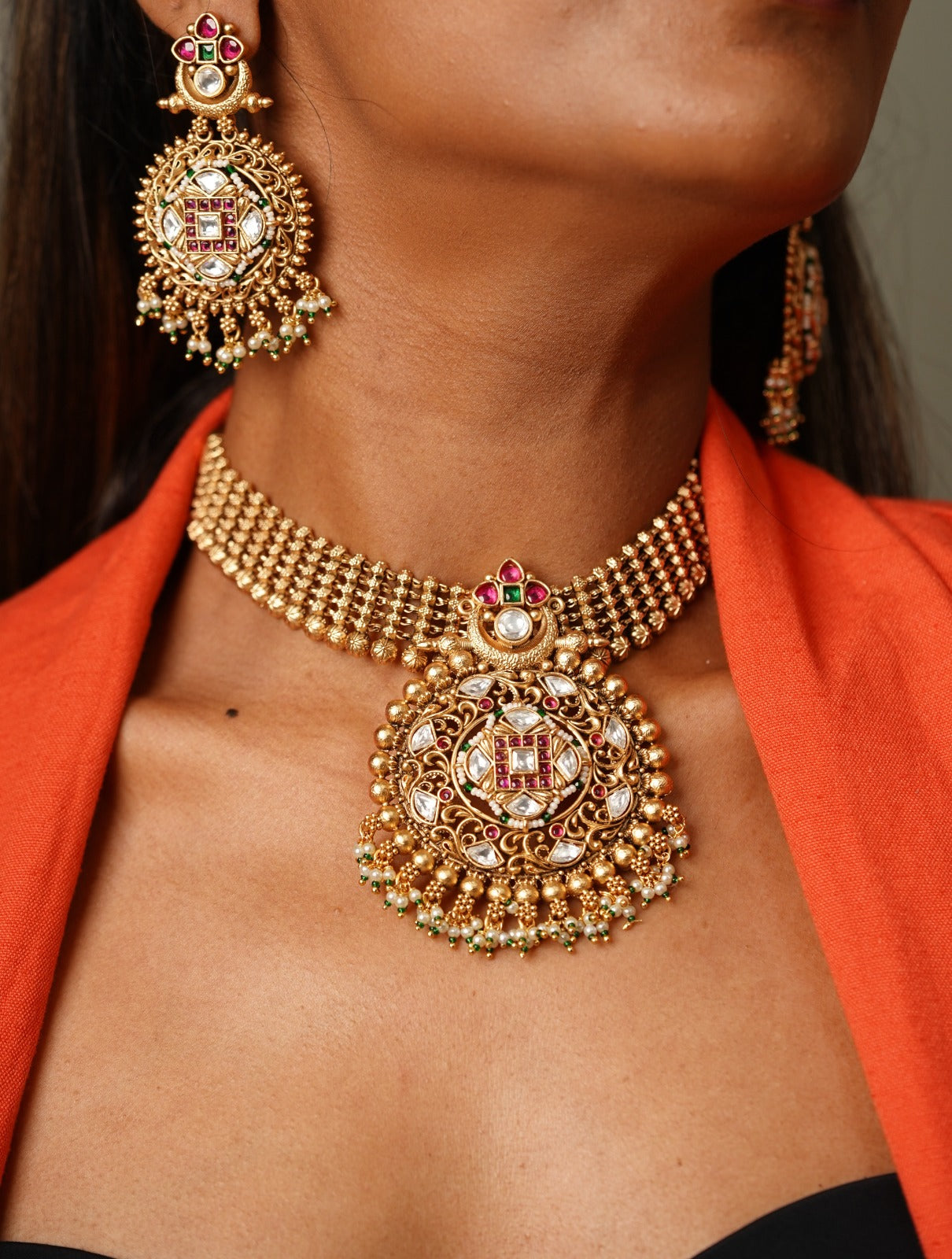 Sangeeta Gold Necklace with Big Earrings | Sone Pe Suhaga Collection