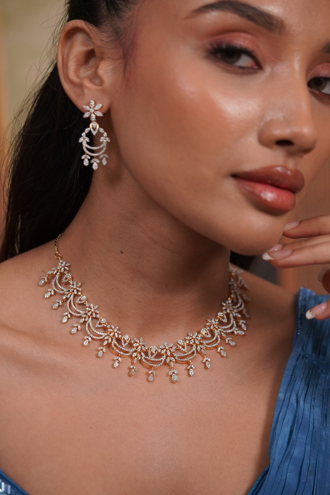 Fino Floral Delicate Diamond Intricate Necklace Set | Gold Polish