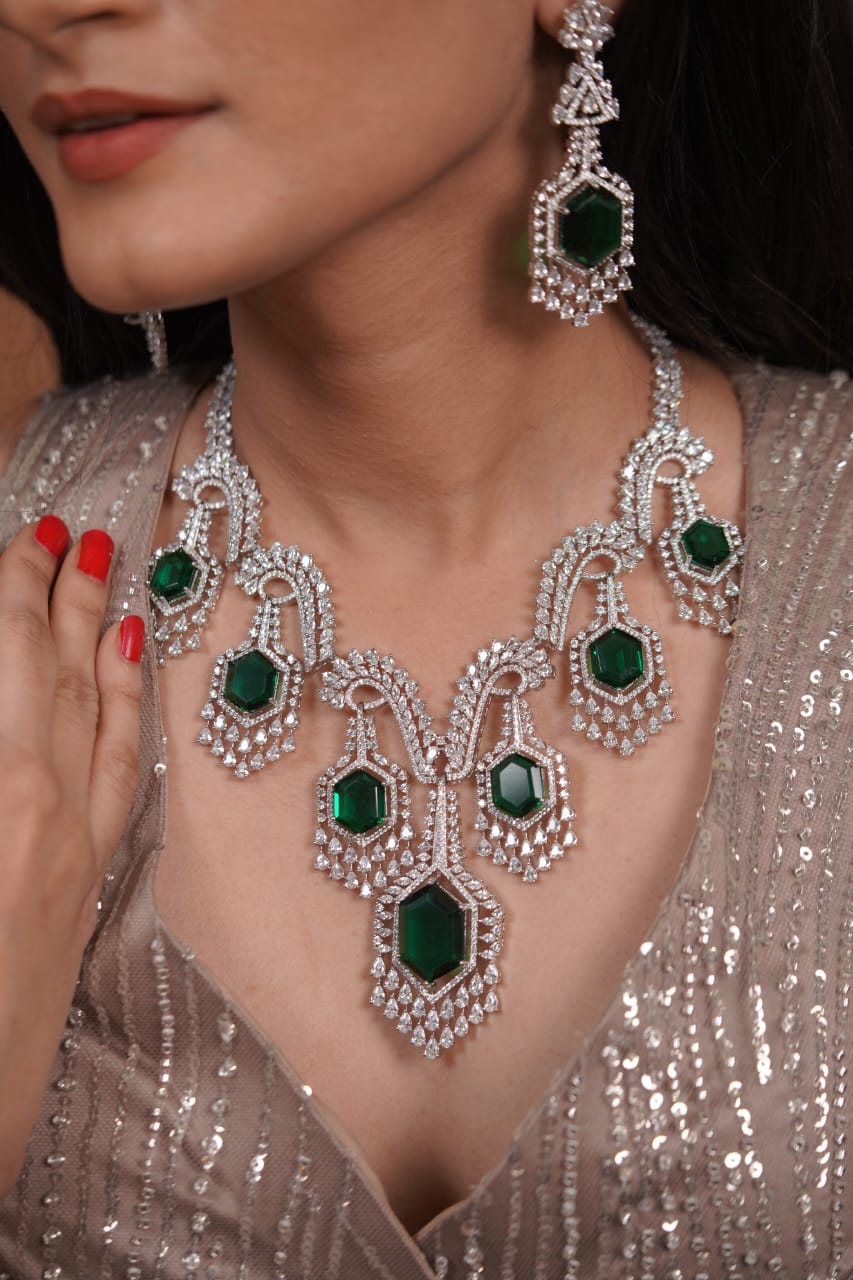 Femilia Oversized Super Heavy Bridal Diamond Set