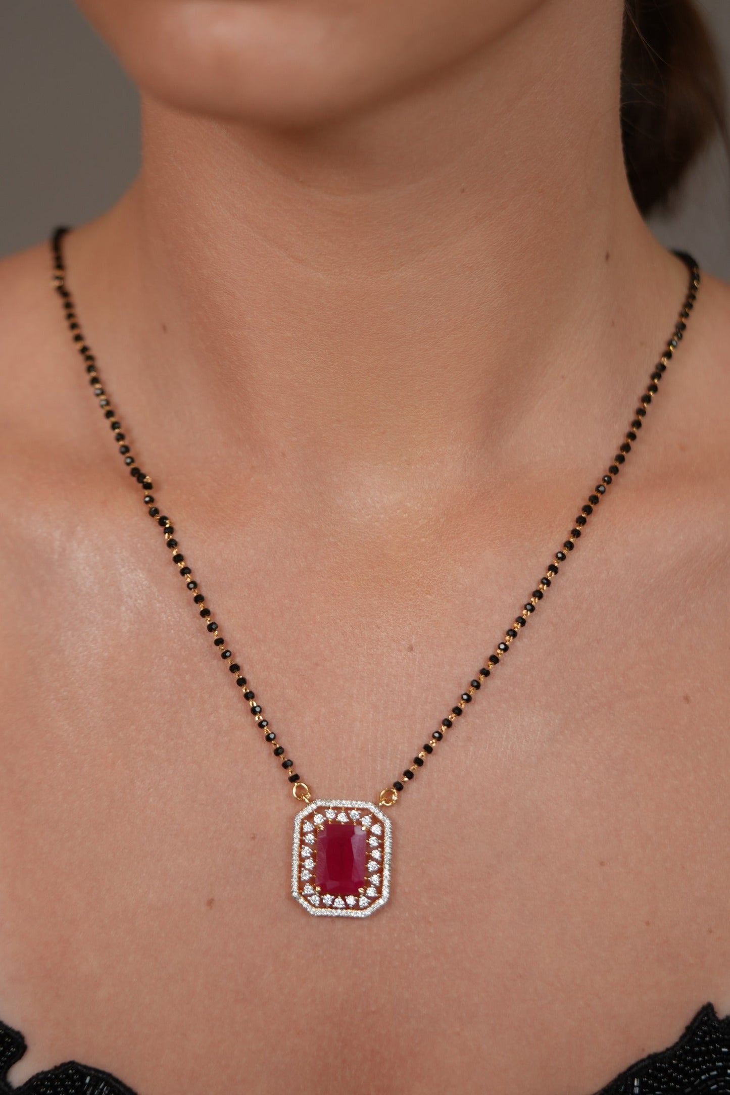 Sumangal Single Line Diamond Mangalsutra| Coloured Stone