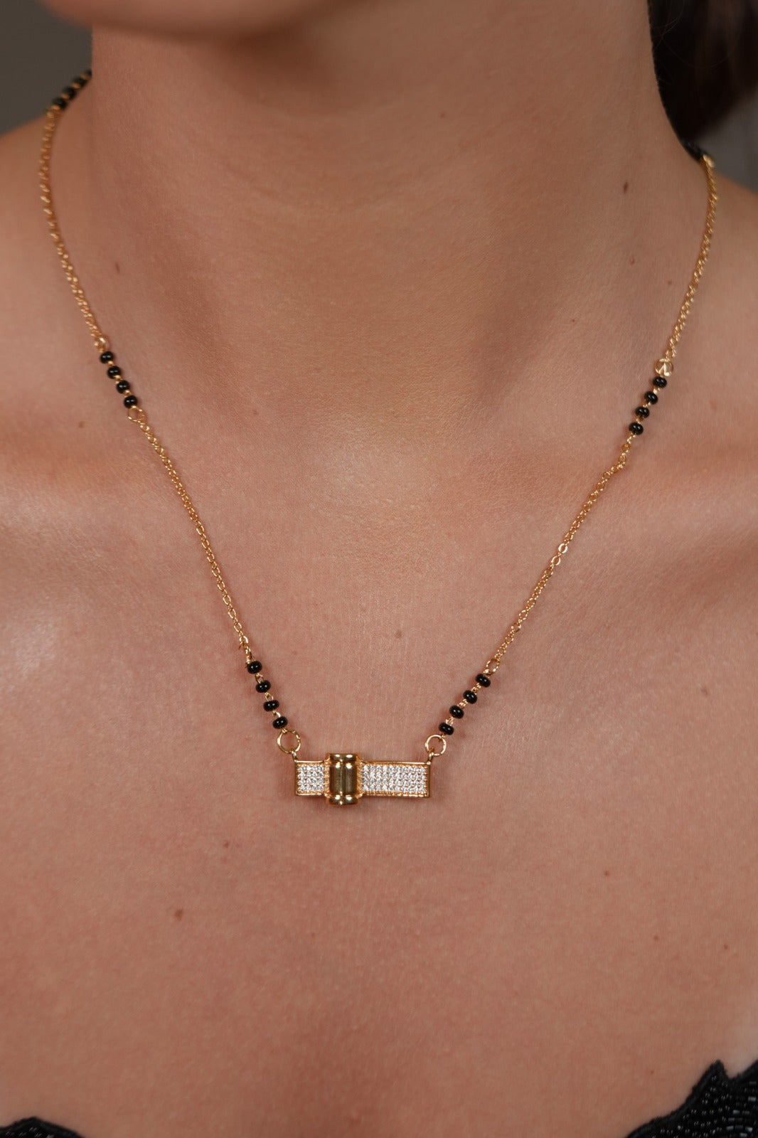Granthi Single Line Diamond Mangalsutra | Daily Wear