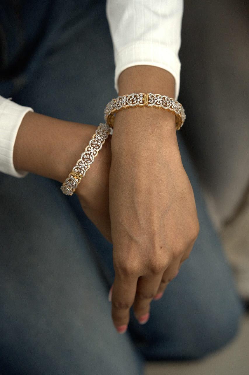 Inaaya Openable Diamond Bangles (GOLD)