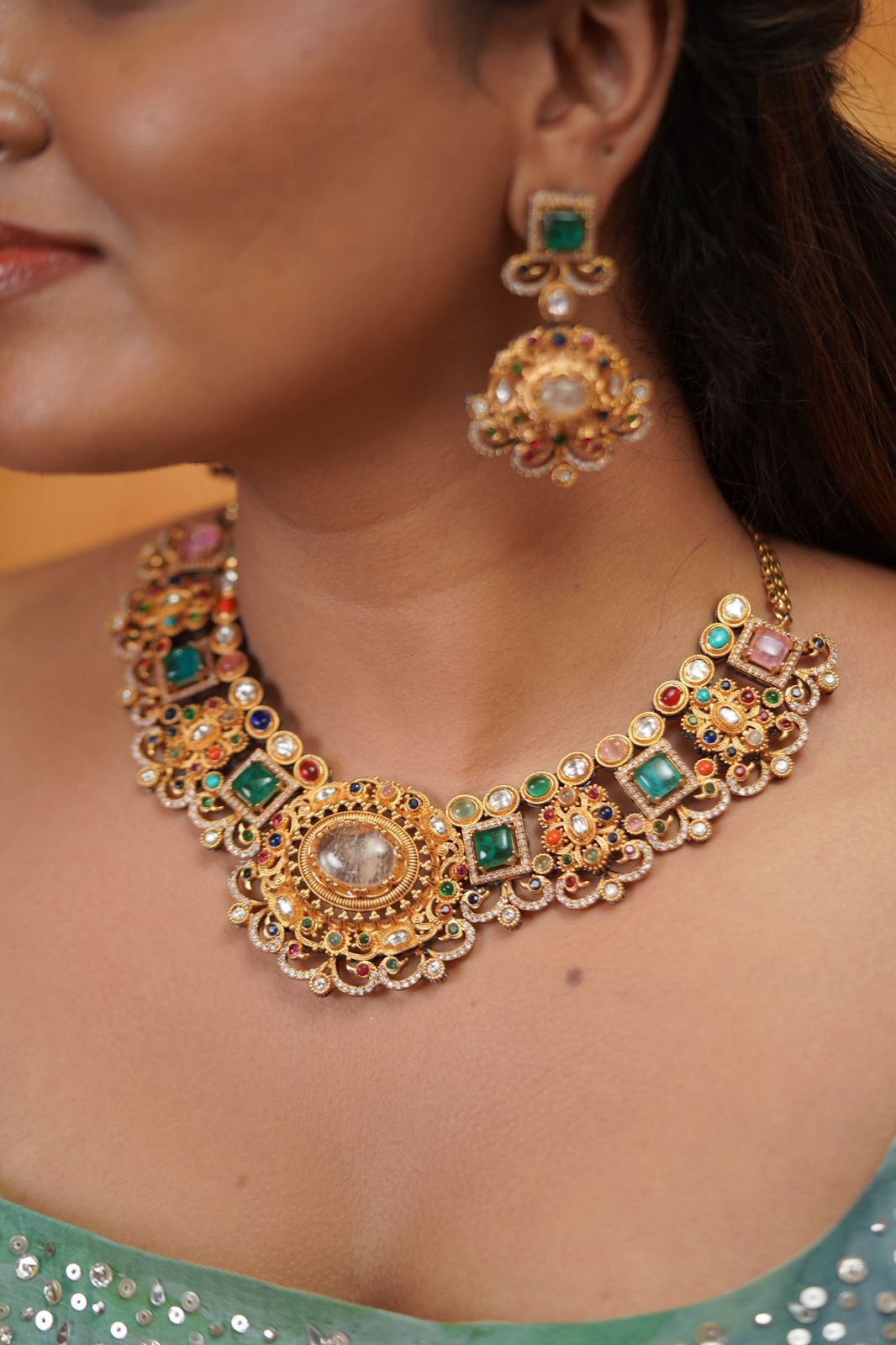 Harota Sabhya Navratna Necklace Set | GemZ
